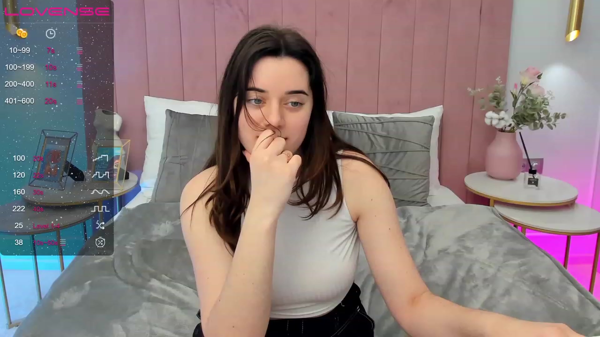 Gallery image thumbnail from JeyEvans's myfreecams stream on, 05/11/2023, 12:01 image 7 of 20
