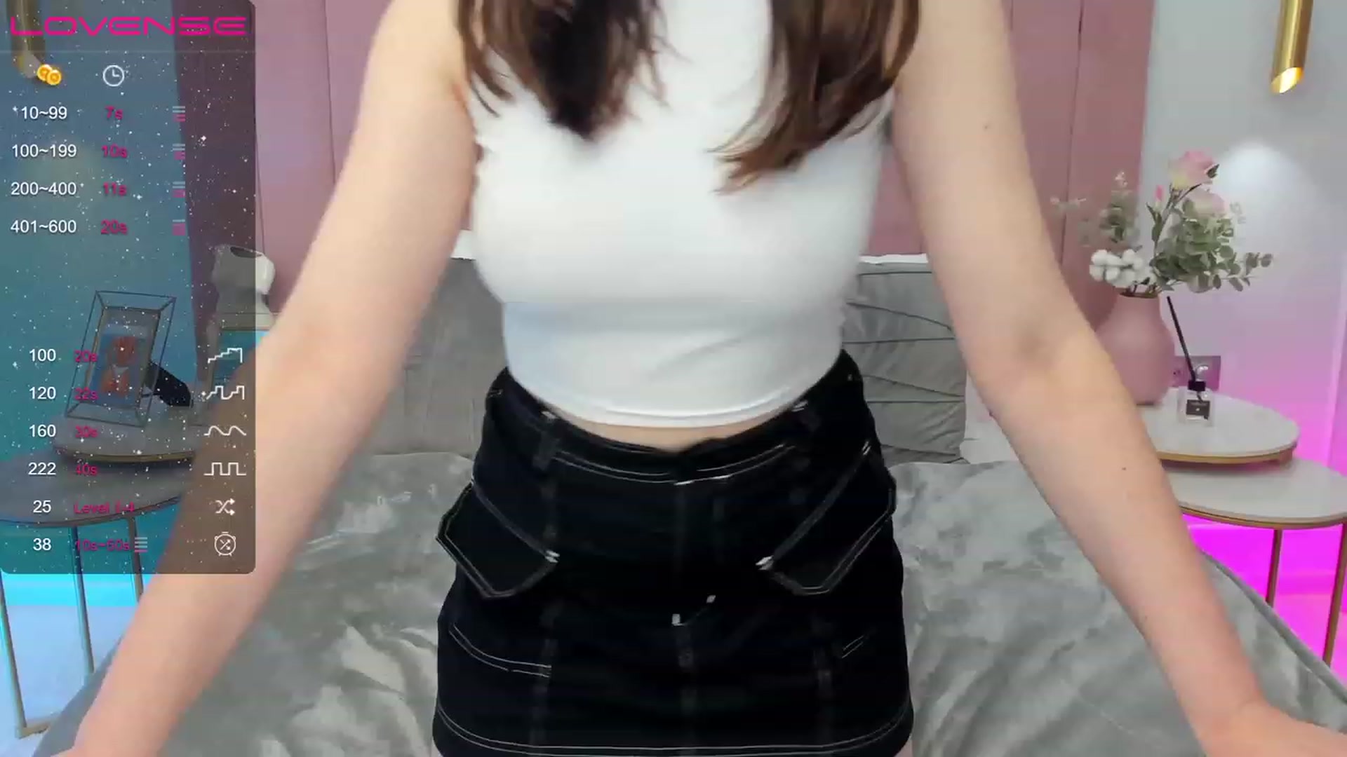 Gallery image thumbnail from JeyEvans's myfreecams stream on, 05/11/2023, 12:01 image 4 of 20