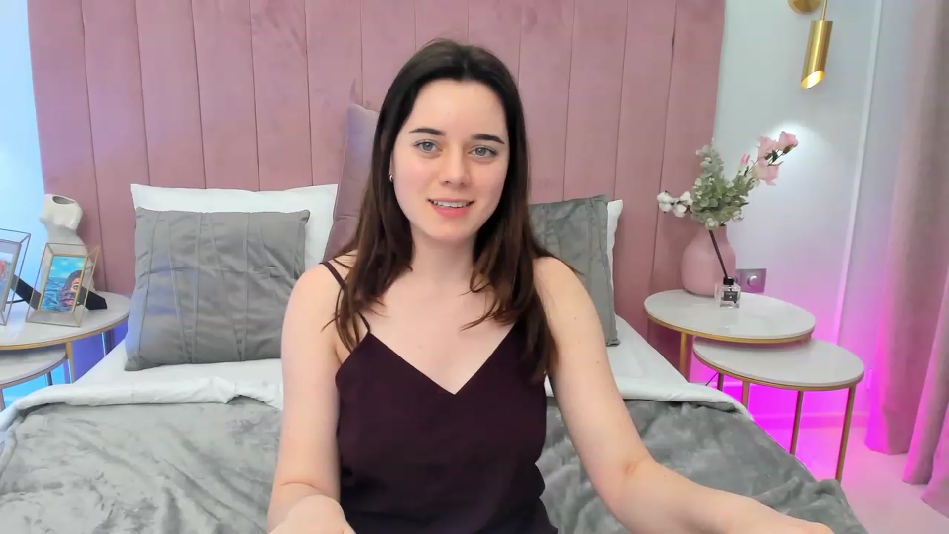 Gallery image thumbnail from JeyEvans's myfreecams stream on, 05/18/2023, 18:48 image 13 of 20