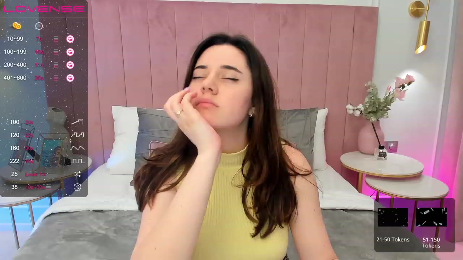Gallery image thumbnail from JeyEvans's myfreecams stream on, 05/21/2023, 02:15 image 8 of 20
