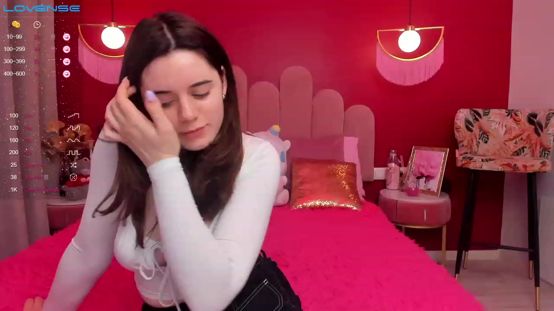 Gallery image thumbnail from JeyEvans's myfreecams stream on, 05/21/2023, 16:30 image 12 of 20