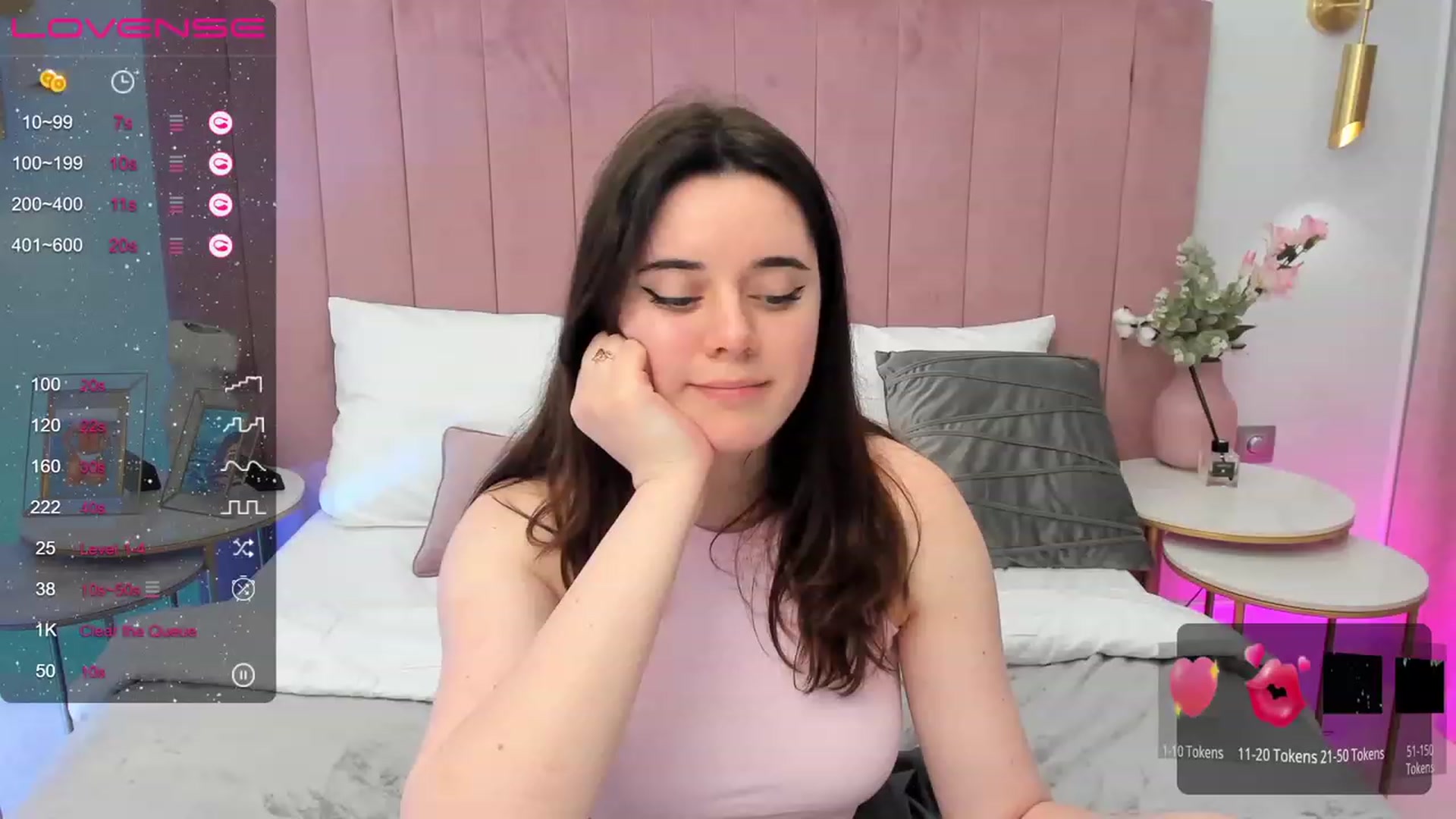 Gallery image thumbnail from JeyEvans's myfreecams stream on, 05/25/2023, 18:56 image 16 of 20
