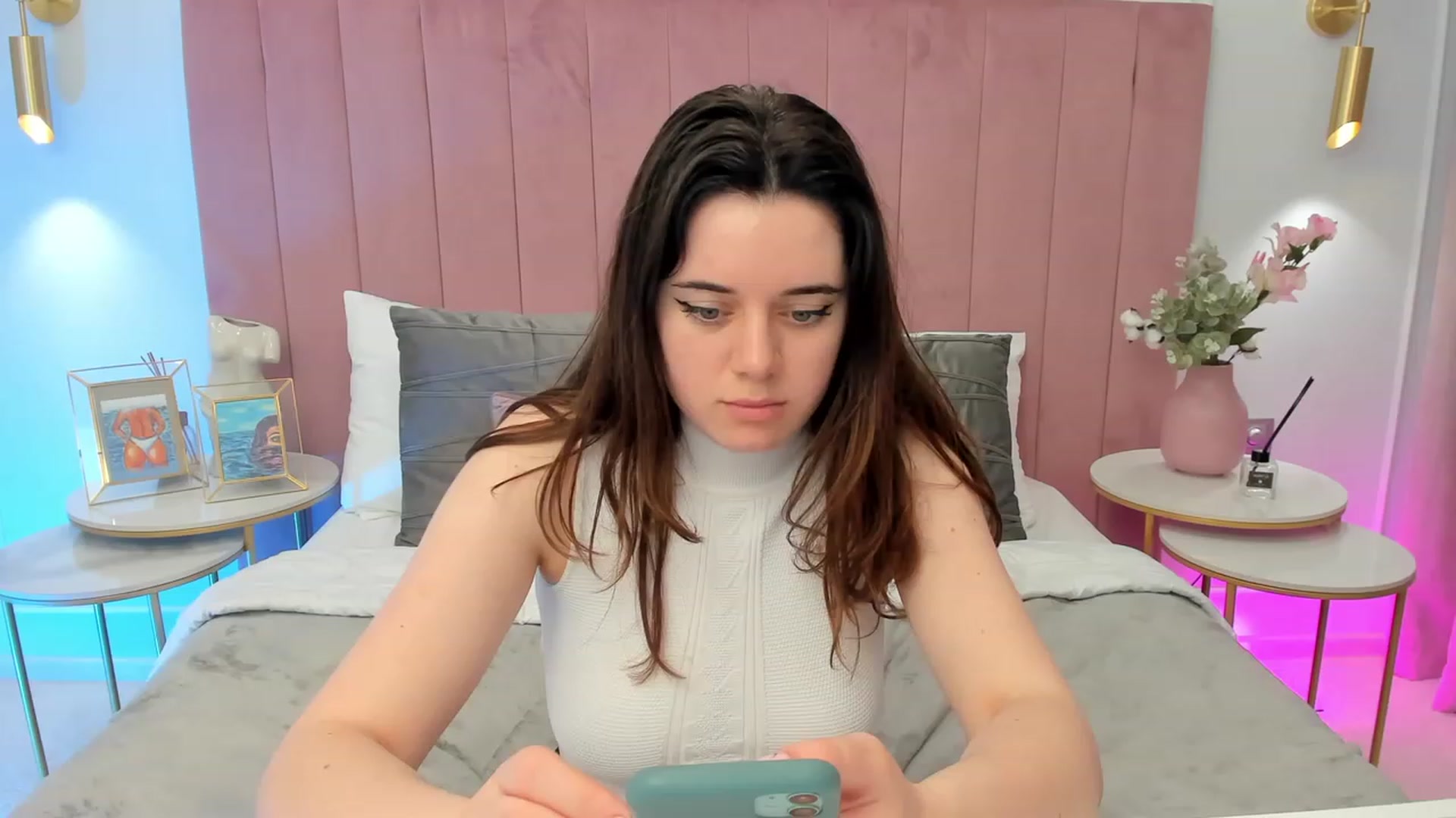 Gallery image thumbnail from JeyEvans's myfreecams stream on, 05/29/2023, 01:48 image 18 of 20