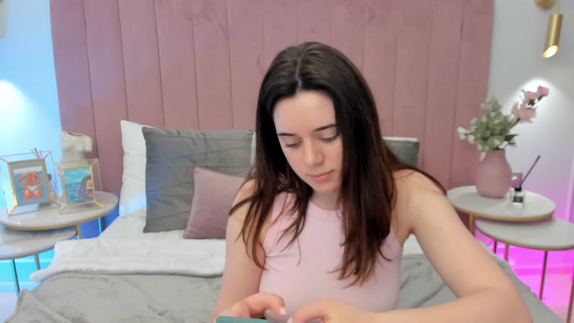 Gallery image thumbnail from JeyEvans's myfreecams stream on, 05/29/2023, 16:21 image 18 of 20