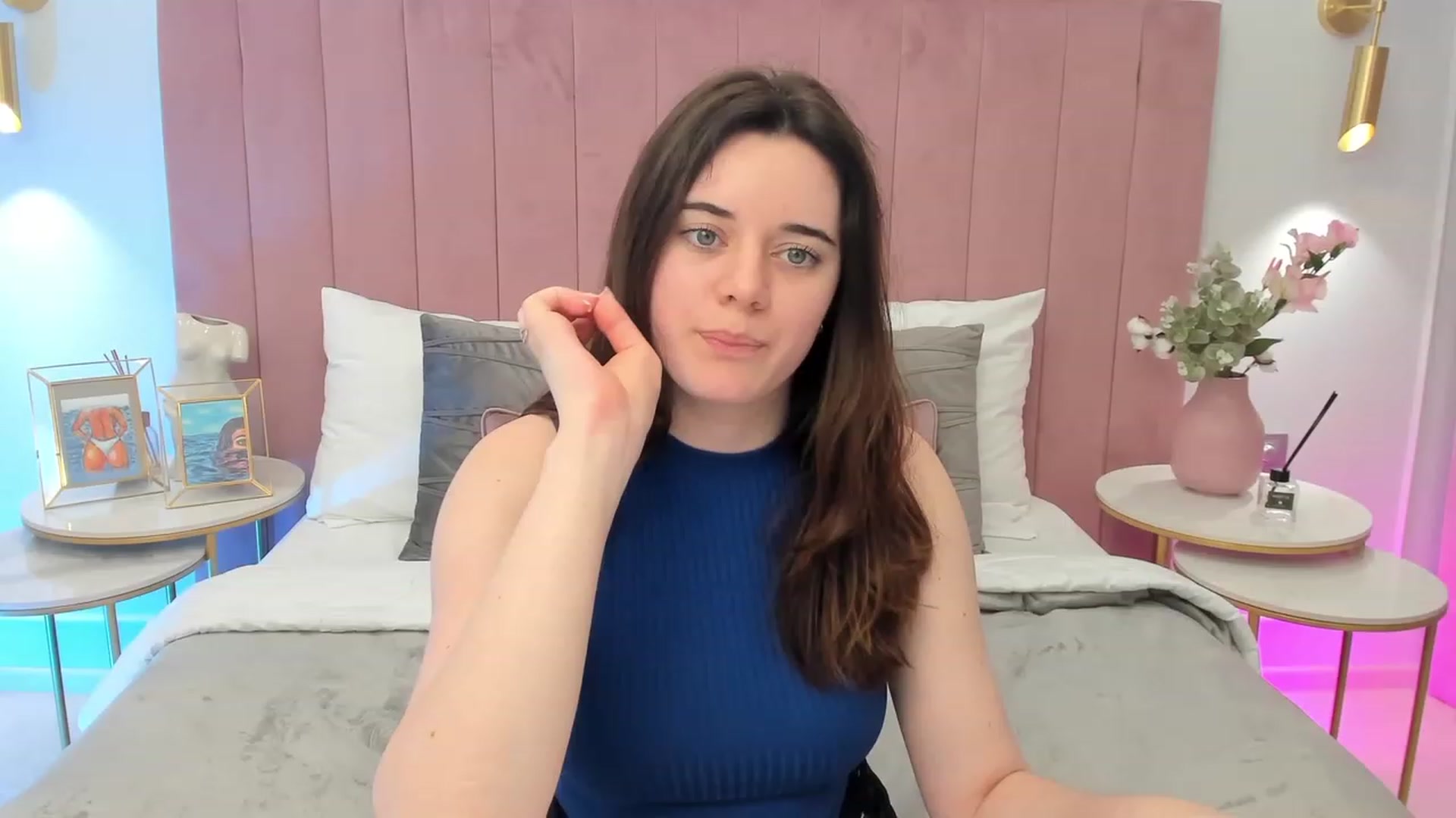 Gallery image thumbnail from JeyEvans's myfreecams stream on, 05/30/2023, 17:14 image 6 of 20