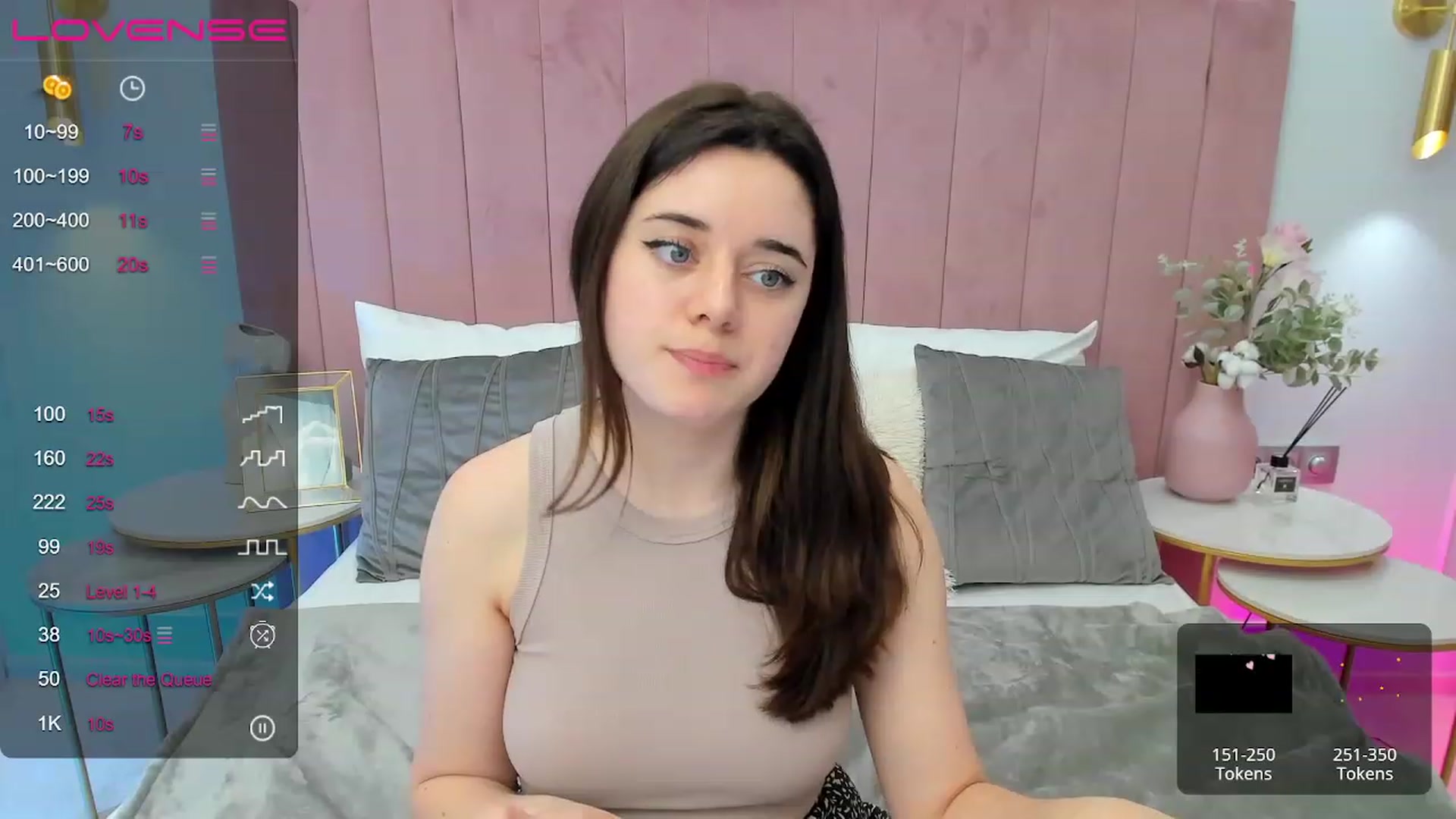 Gallery image thumbnail from JeyEvans's myfreecams stream on, 06/15/2023, 14:43 image 19 of 20