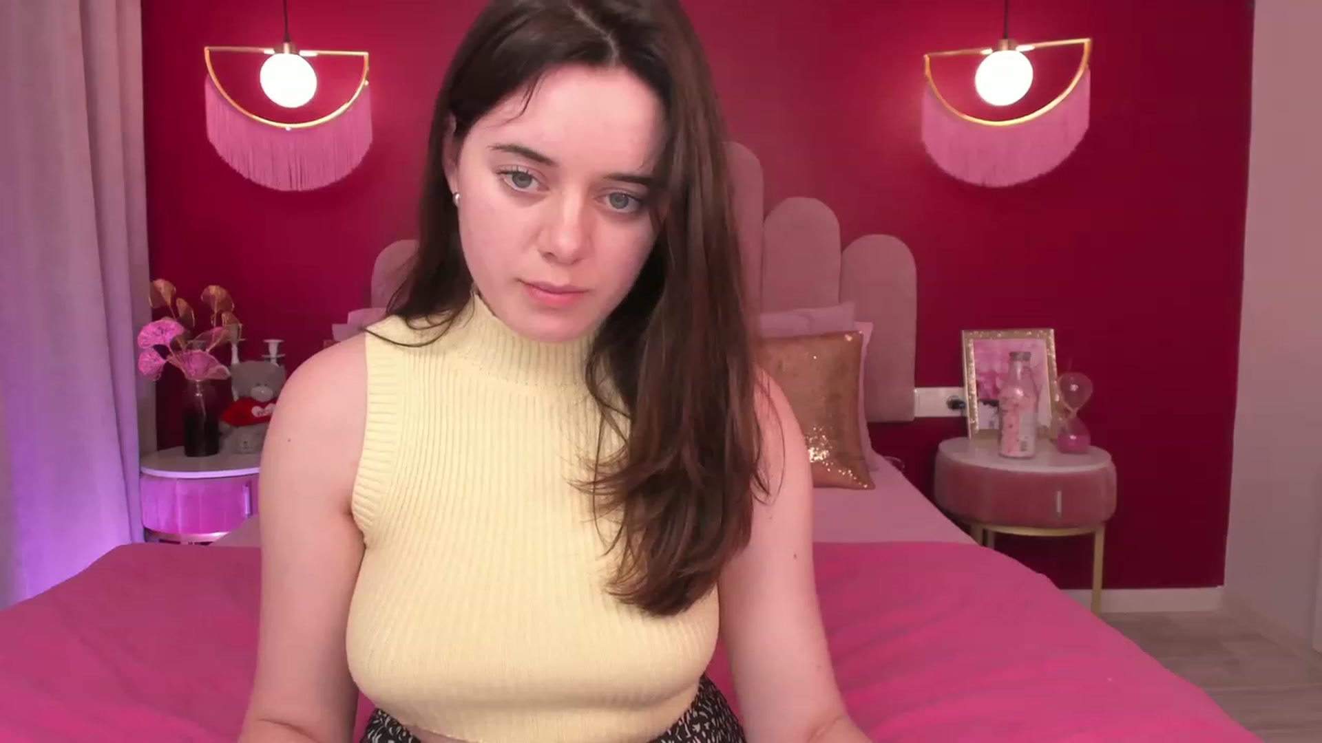 Gallery image thumbnail from JeyEvans's myfreecams stream on, 06/24/2023, 16:53 image 14 of 20