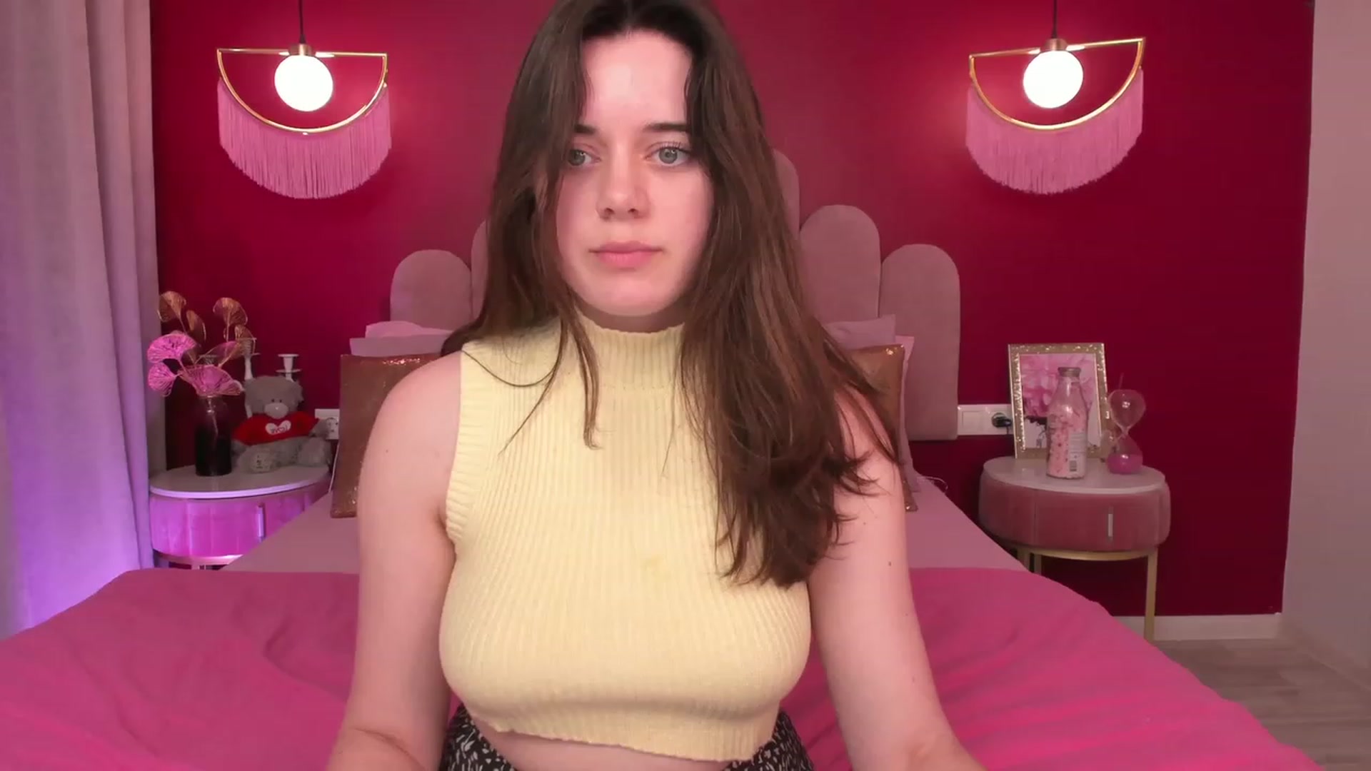 Gallery image thumbnail from JeyEvans's myfreecams stream on, 06/24/2023, 18:23 image 13 of 20