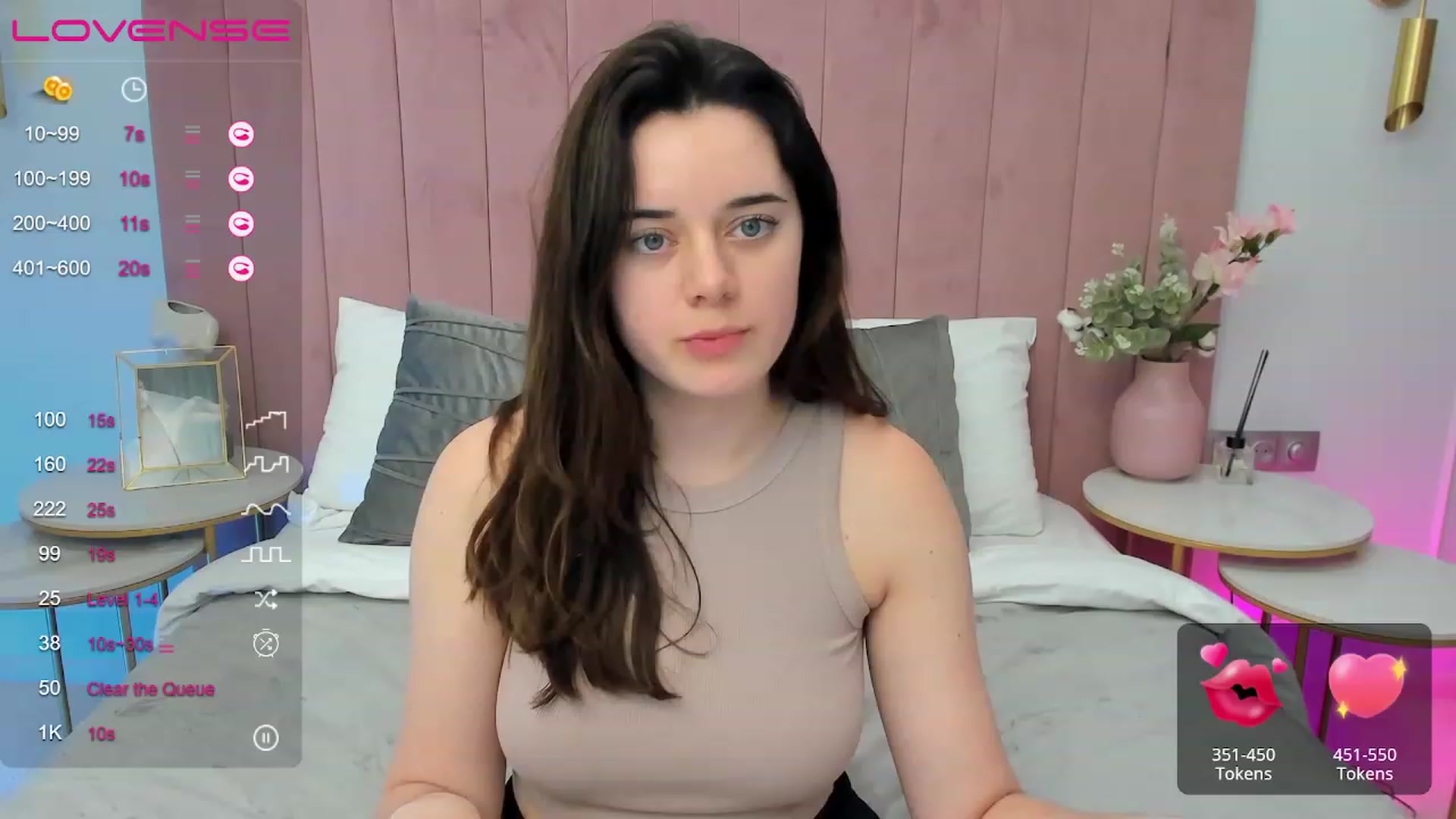 Gallery image thumbnail from JeyEvans's myfreecams stream on, 06/25/2023, 08:20 image 8 of 20