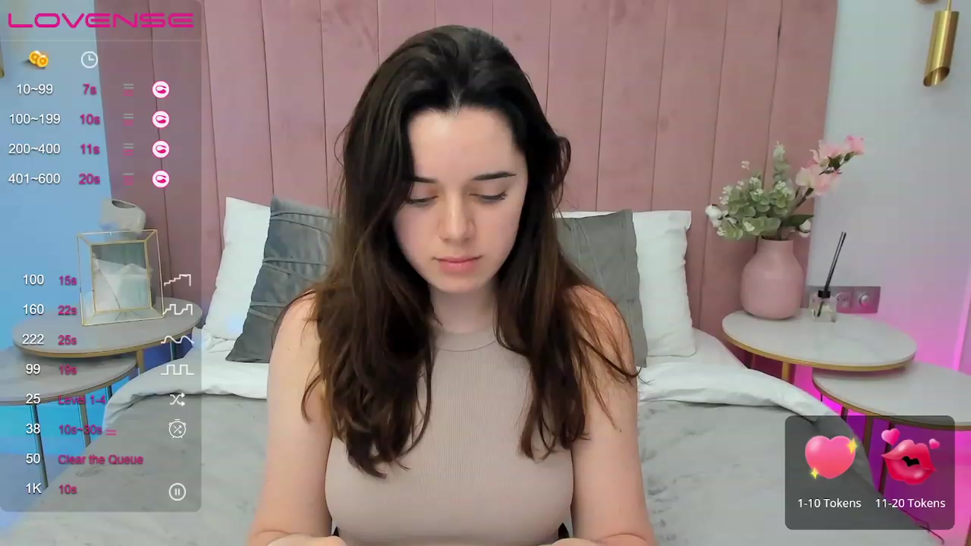 Gallery image thumbnail from JeyEvans's myfreecams stream on, 06/25/2023, 08:20 image 15 of 20