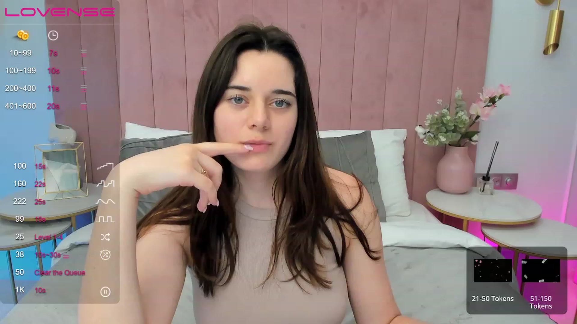 Gallery image thumbnail from JeyEvans's myfreecams stream on, 06/25/2023, 11:07 image 11 of 20