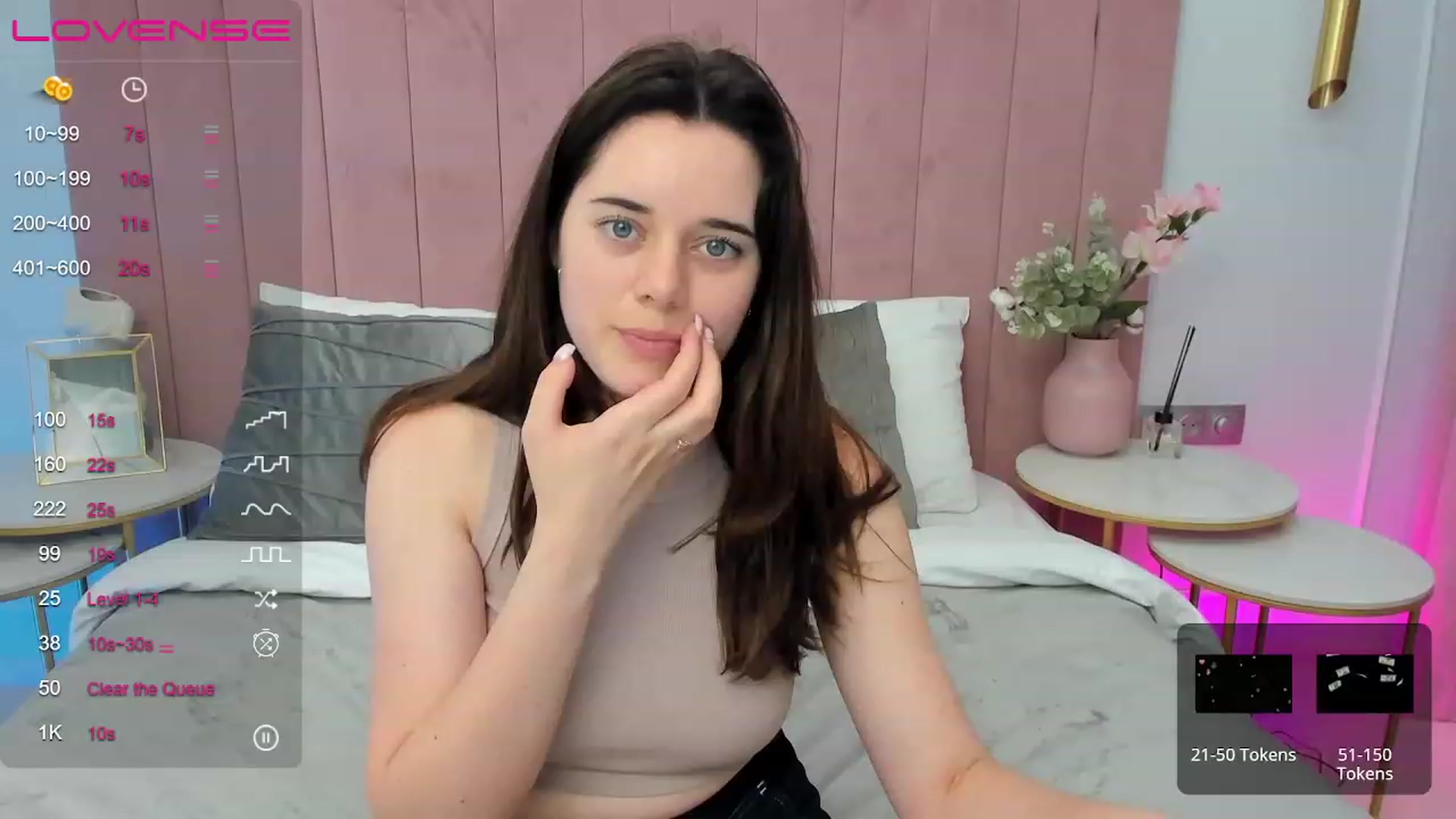 Gallery image thumbnail from JeyEvans's myfreecams stream on, 06/25/2023, 12:01 image 12 of 20