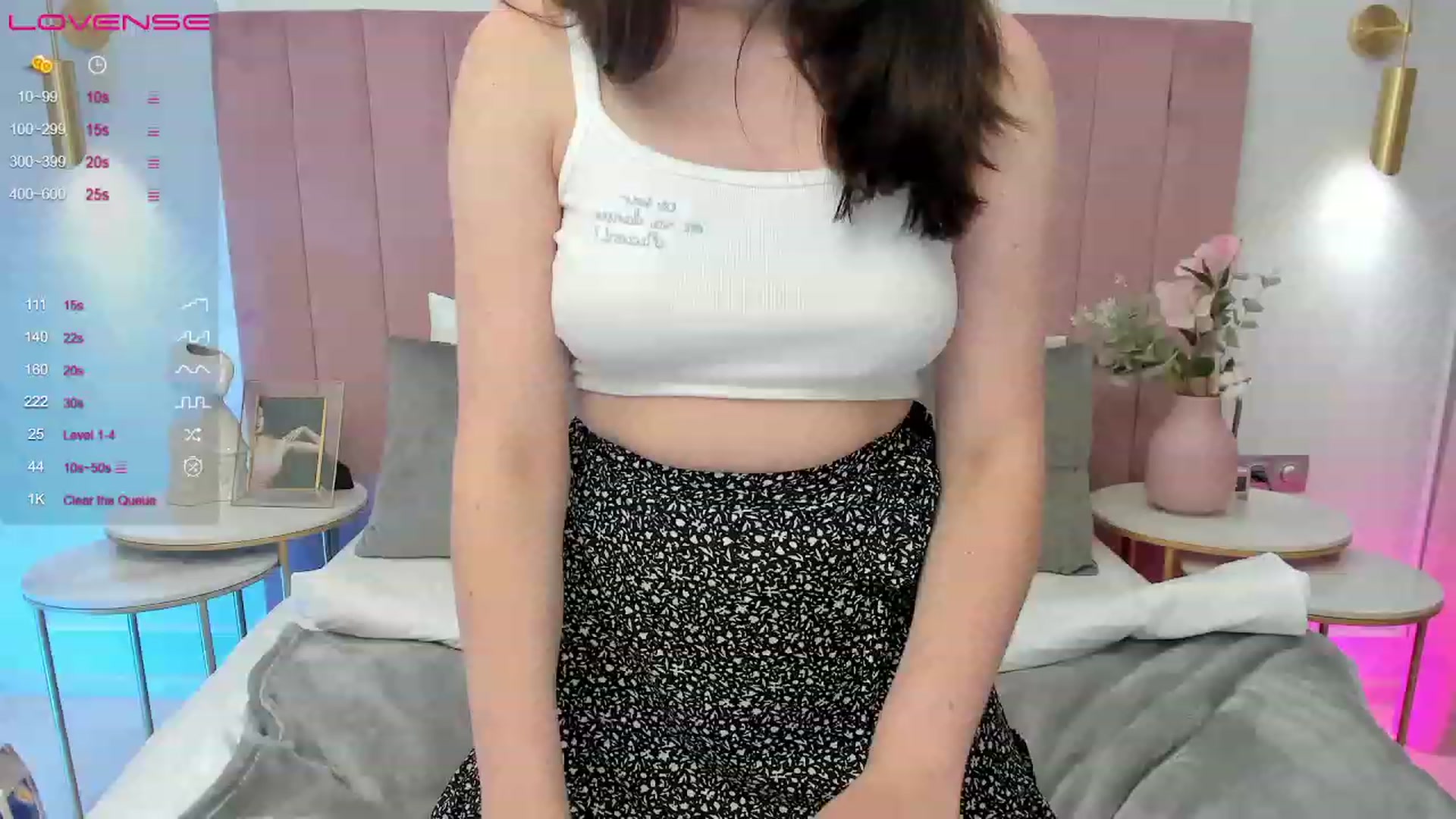 Gallery image thumbnail from JeyEvans's myfreecams stream on, 07/06/2023, 19:02 image 19 of 20