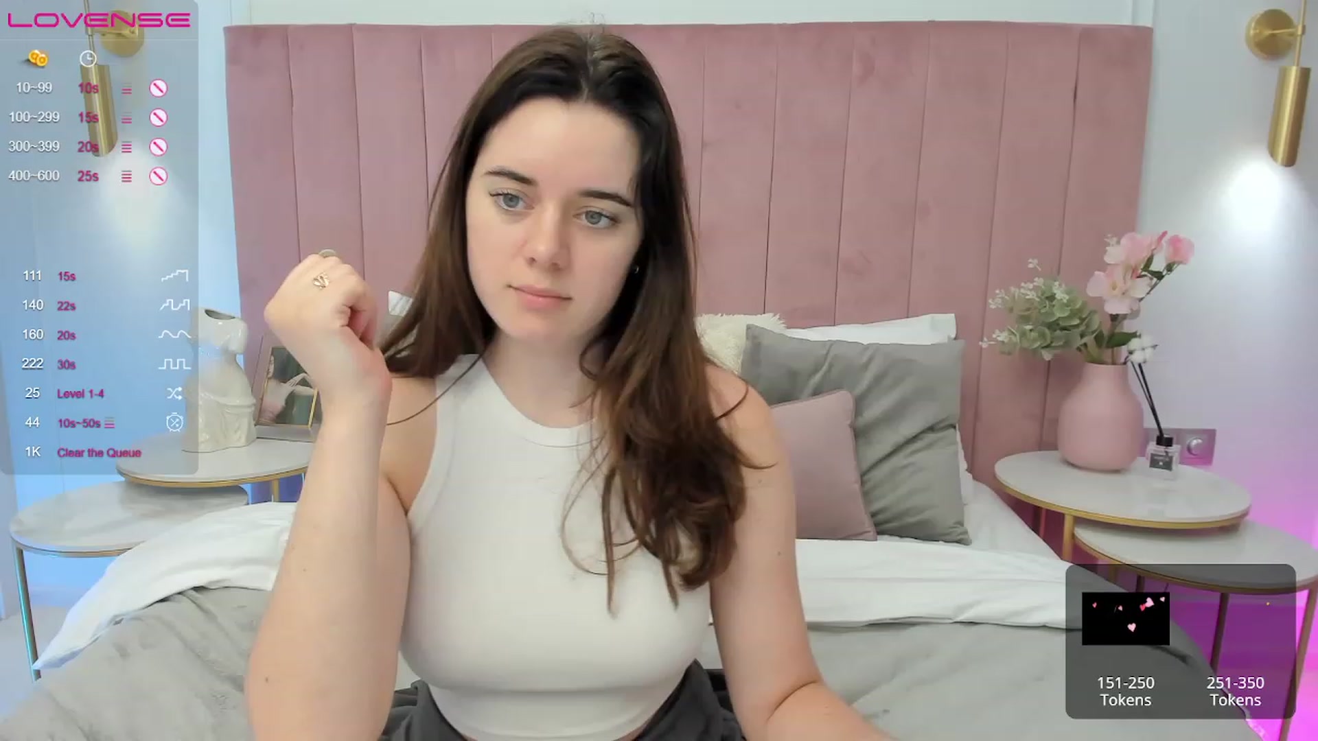 Gallery image thumbnail from JeyEvans's myfreecams stream on, 07/26/2023, 05:58 image 8 of 20