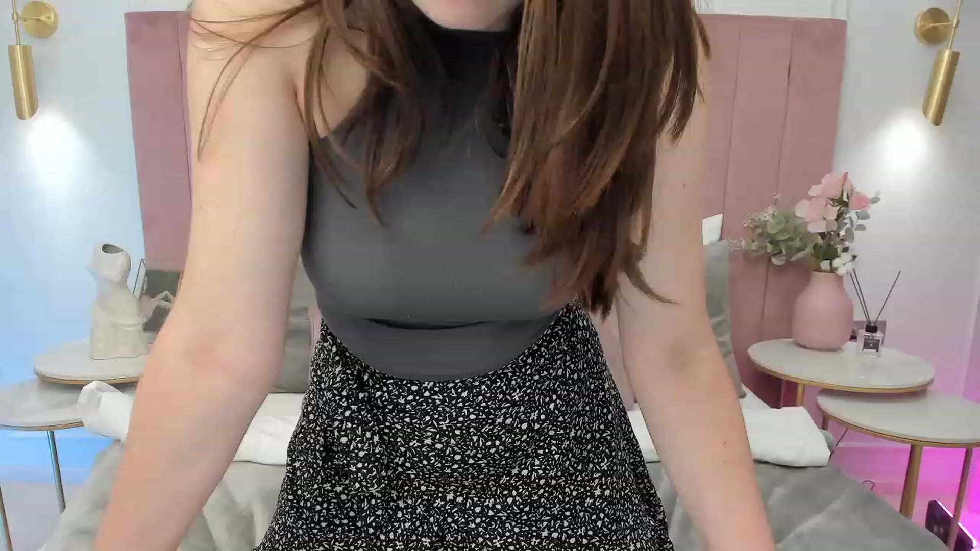 Gallery image thumbnail from JeyEvans's myfreecams stream on, 08/04/2023, 06:20 image 11 of 20