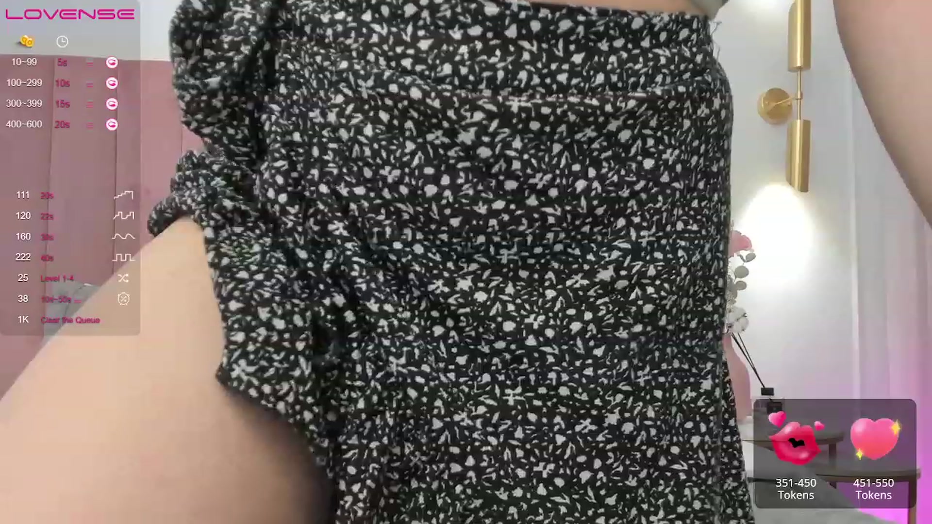 Gallery image thumbnail from JeyEvans's myfreecams stream on, 08/11/2023, 07:33 image 19 of 20