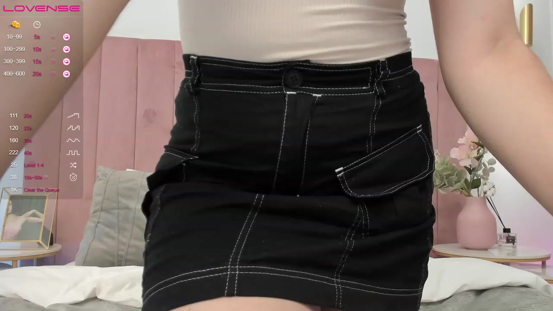 Gallery image thumbnail from JeyEvans's myfreecams stream on, 08/12/2023, 08:26 image 20 of 20