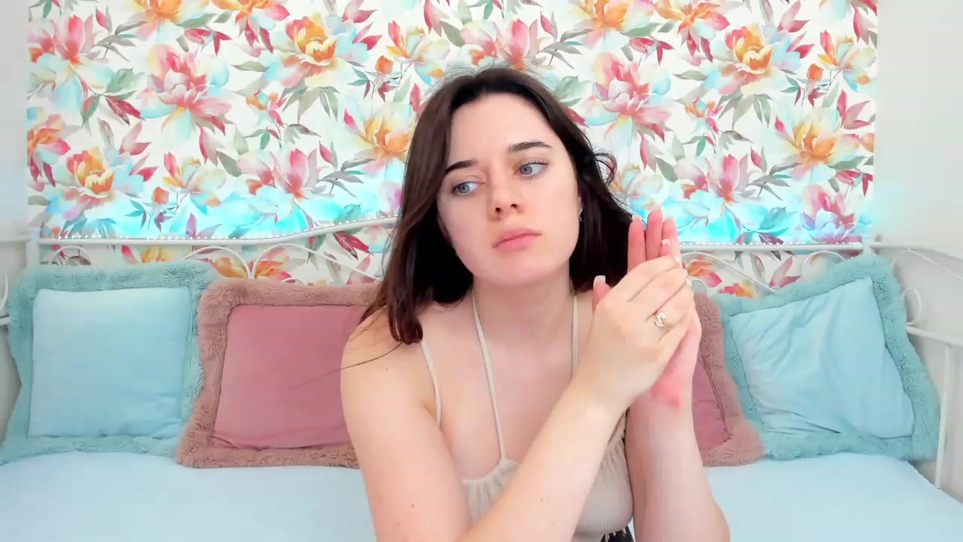 Gallery image thumbnail from JeyEvans's myfreecams stream on, 08/31/2023, 08:39 image 18 of 20