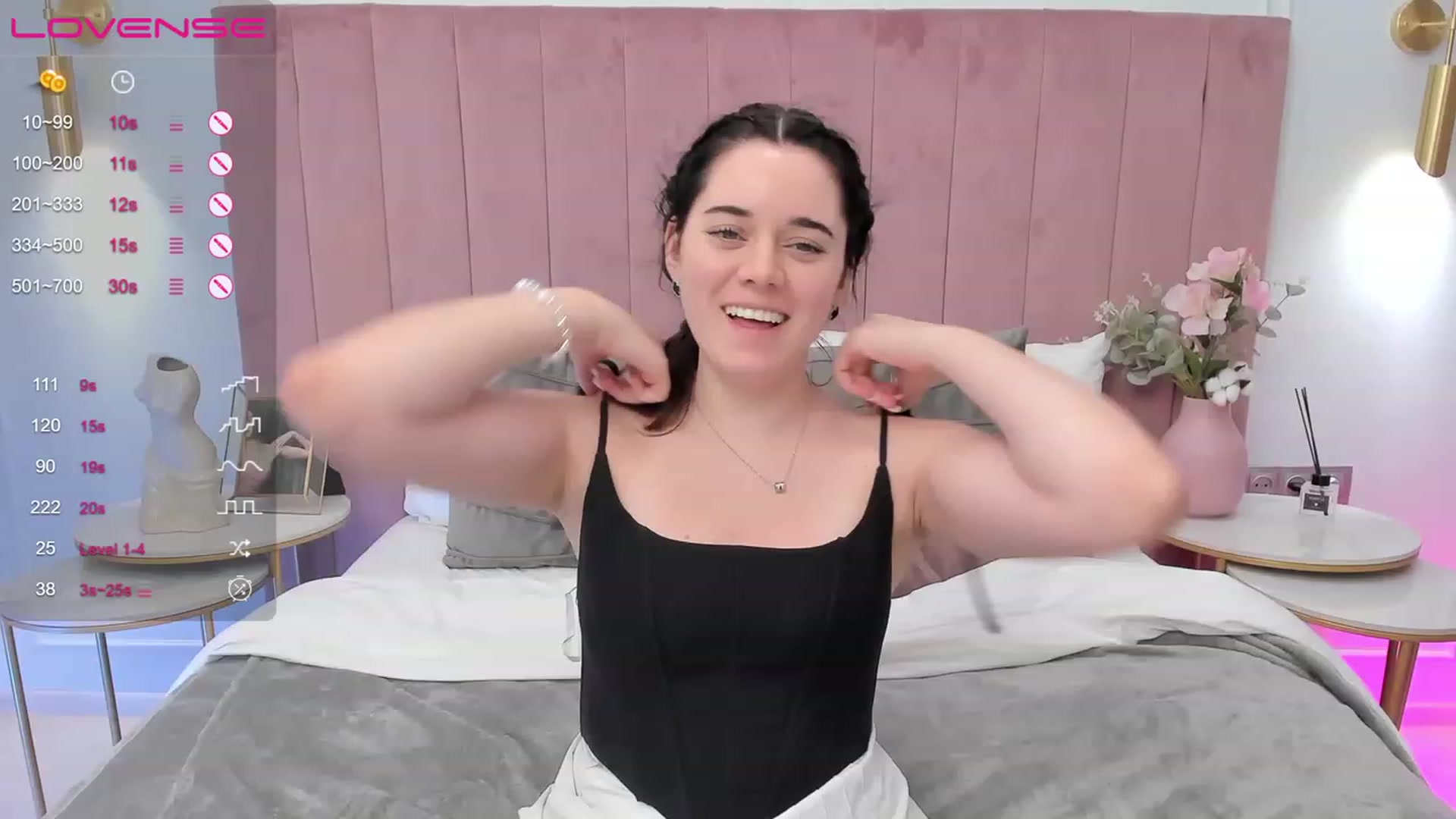 Gallery image thumbnail from JeyEvans's myfreecams stream on, 09/07/2023, 12:03 image 8 of 20