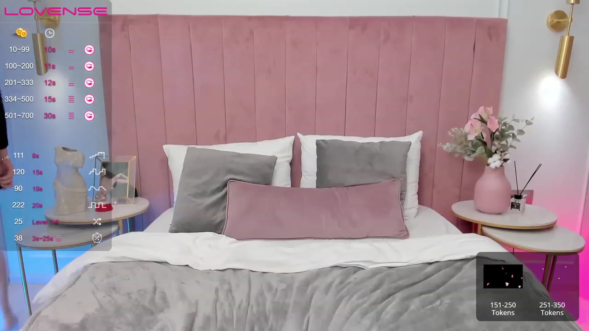 Gallery image thumbnail from JeyEvans's myfreecams stream on, 09/10/2023, 08:20 image 14 of 20