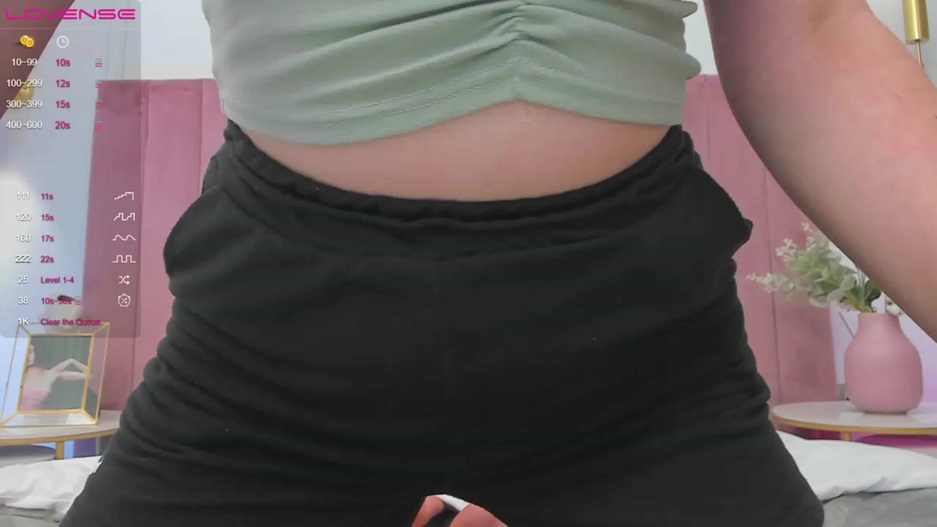 Gallery image thumbnail from JeyEvans's myfreecams stream on, 09/29/2023, 12:01 image 9 of 20