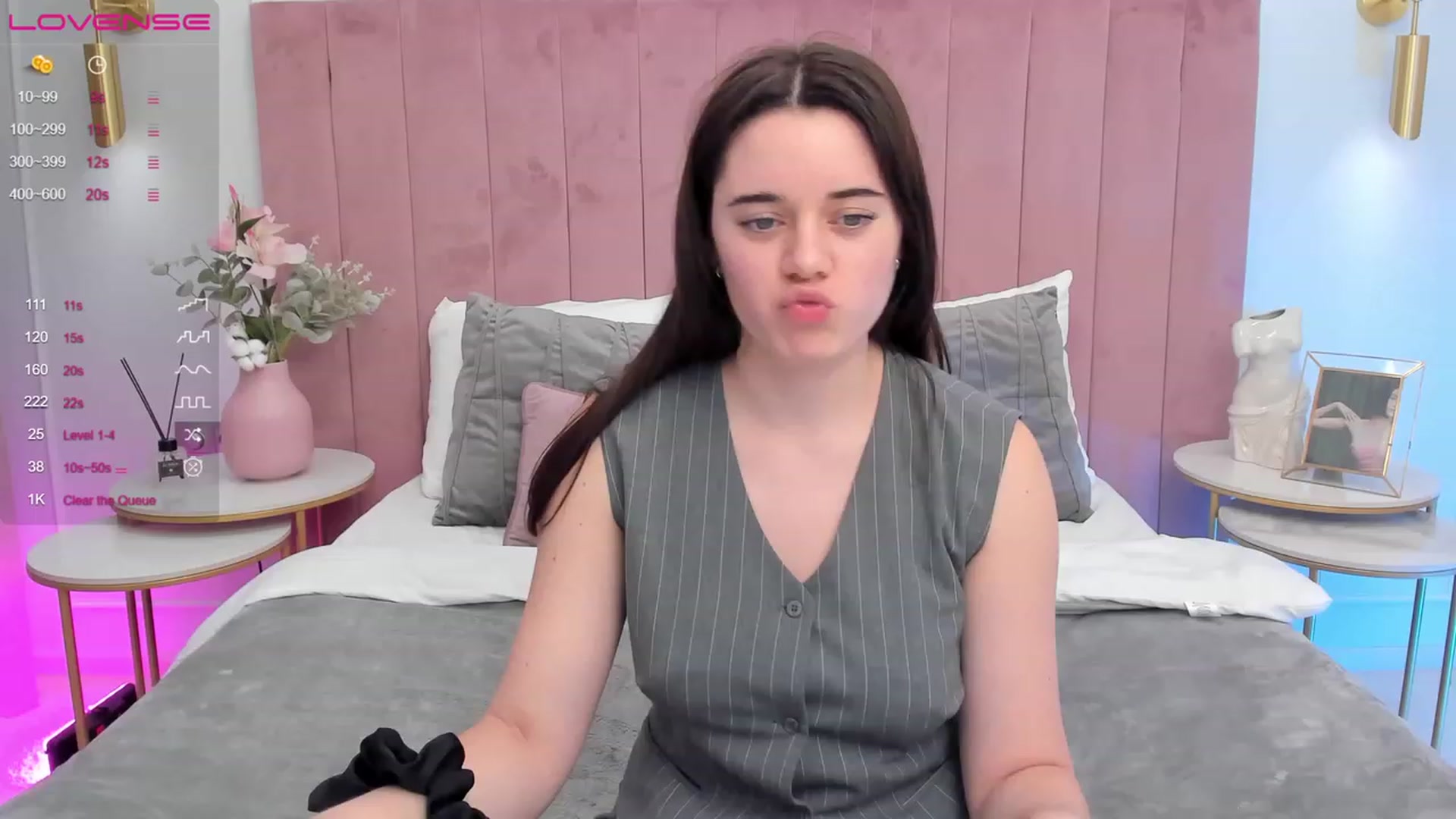 Gallery image thumbnail from JeyEvans's myfreecams stream on, 10/06/2023, 11:59 image 20 of 20