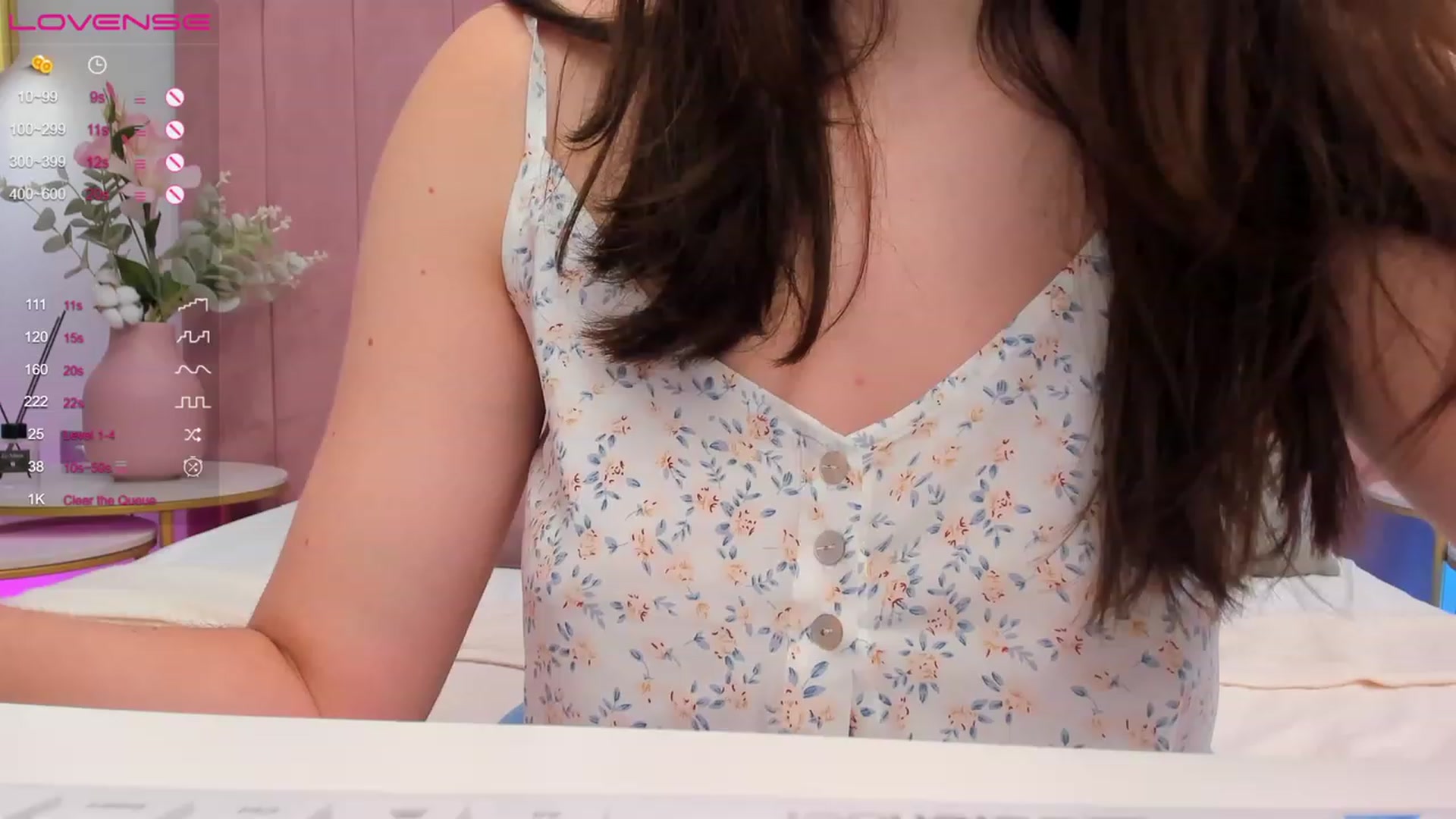 Gallery image thumbnail from JeyEvans's myfreecams stream on, 10/08/2023, 11:21 image 8 of 20