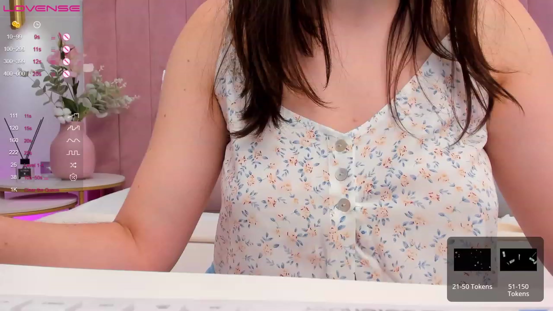 Gallery image thumbnail from JeyEvans's myfreecams stream on, 10/08/2023, 11:21 image 12 of 20