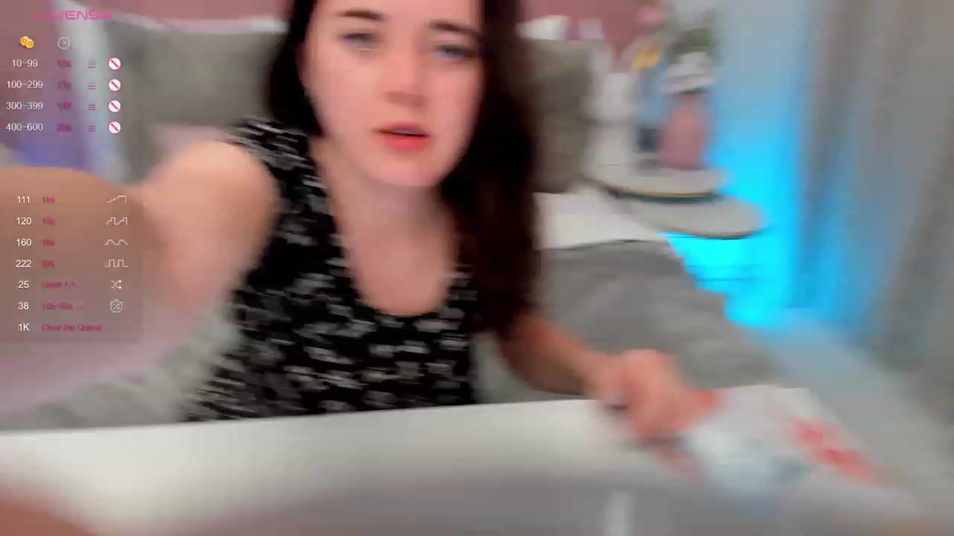Gallery image thumbnail from JeyEvans's myfreecams stream on, 11/21/2023, 14:52 image 3 of 20