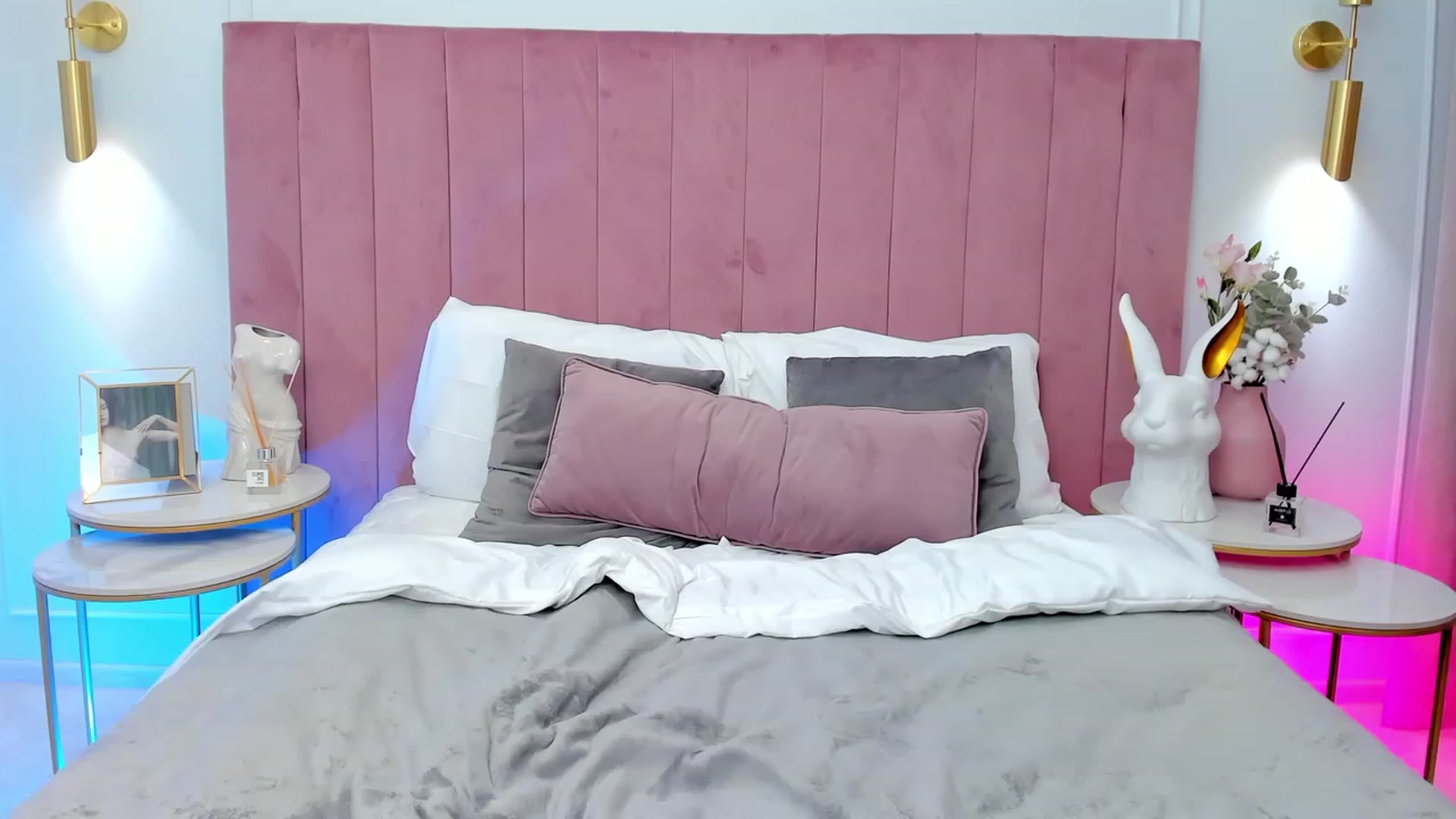 Gallery image thumbnail from JeyEvans's myfreecams stream on, 12/12/2023, 20:02 image 18 of 20