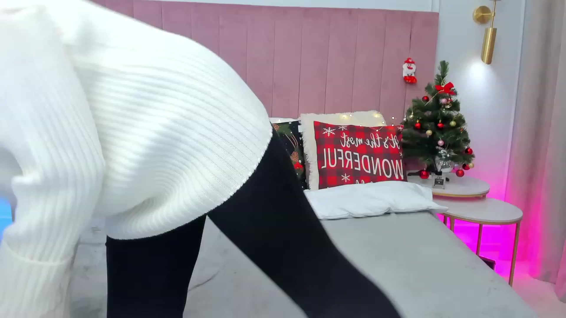 Gallery image thumbnail from JeyEvans's myfreecams stream on, 12/13/2023, 12:59 image 13 of 20