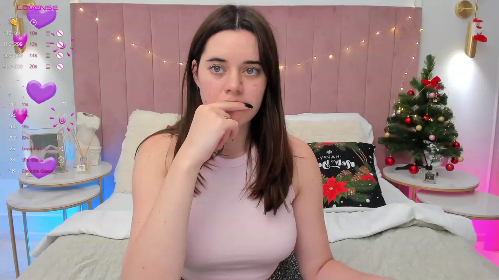 Gallery image thumbnail from JeyEvans's myfreecams stream on, 12/14/2023, 11:25 image 15 of 20