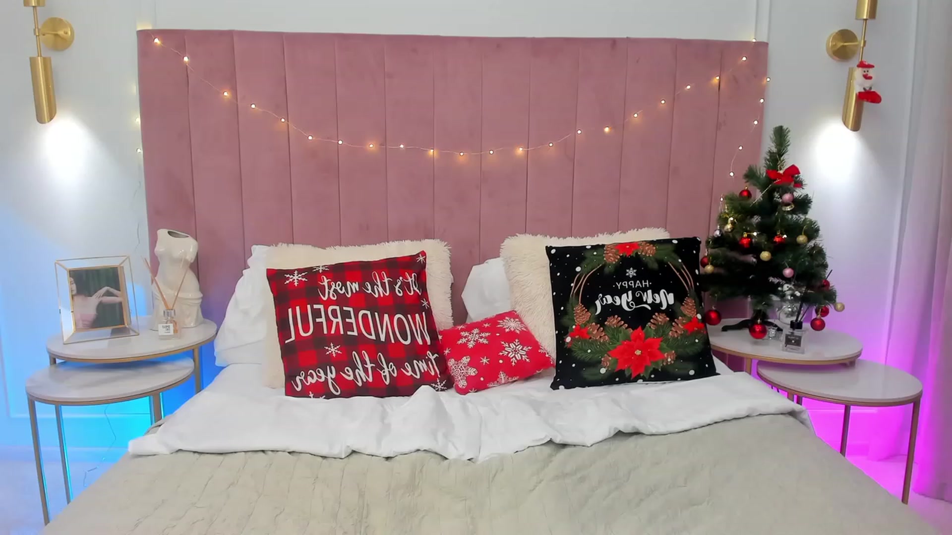 Gallery image thumbnail from JeyEvans's myfreecams stream on, 12/16/2023, 12:59 image 16 of 20