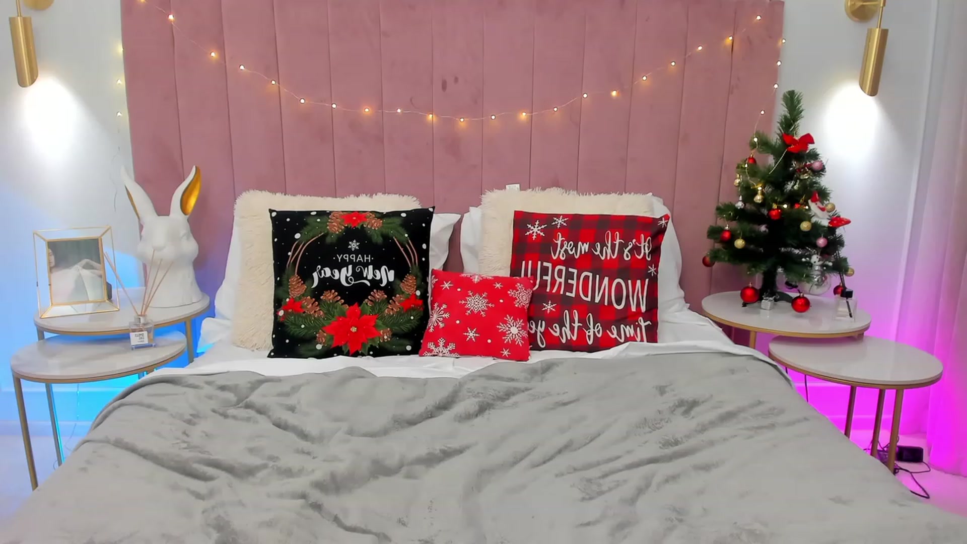 Gallery image thumbnail from JeyEvans's myfreecams stream on, 12/22/2023, 08:09 image 4 of 20