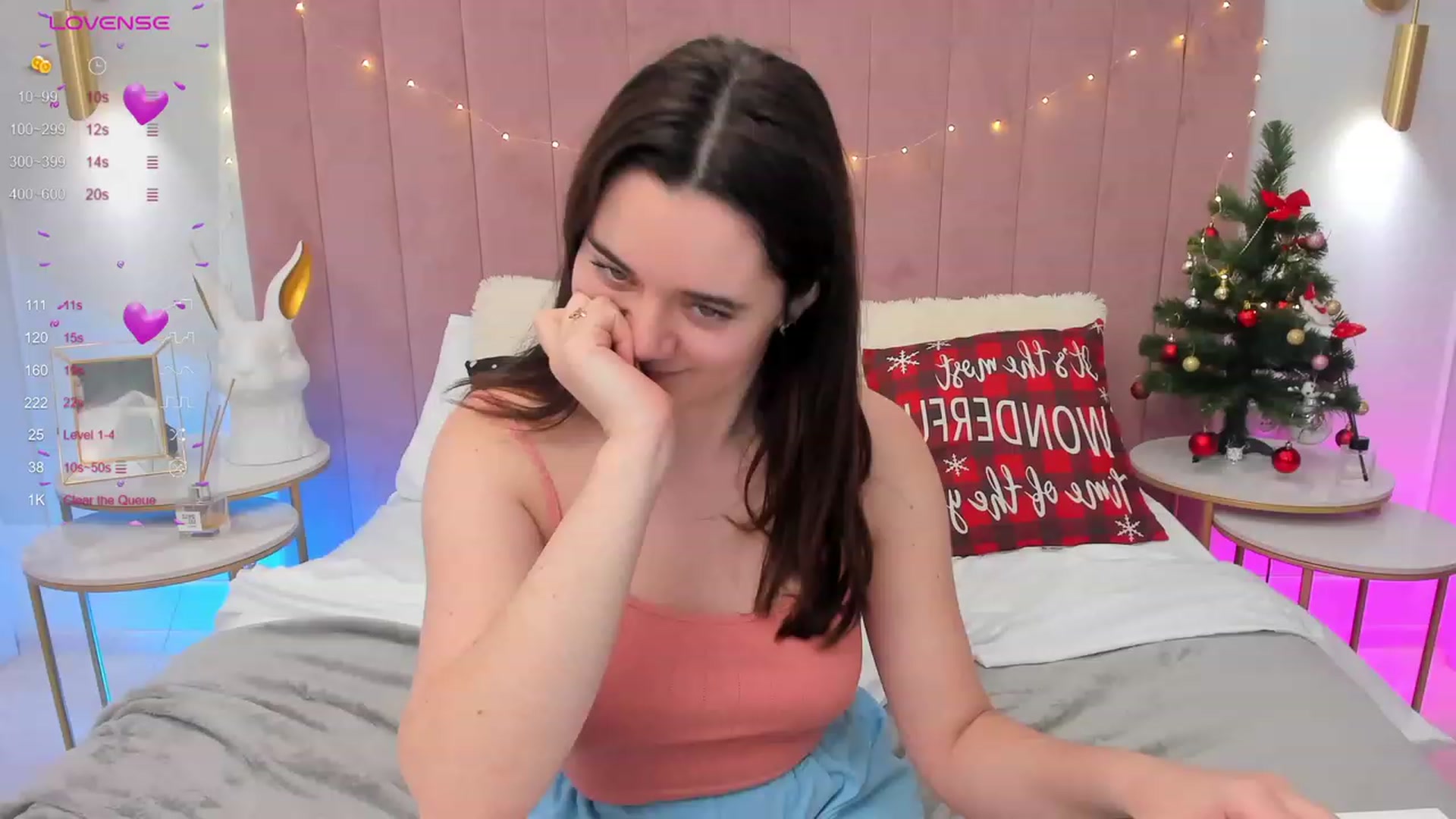 Gallery image thumbnail from JeyEvans's myfreecams stream on, 12/24/2023, 13:04 image 17 of 20