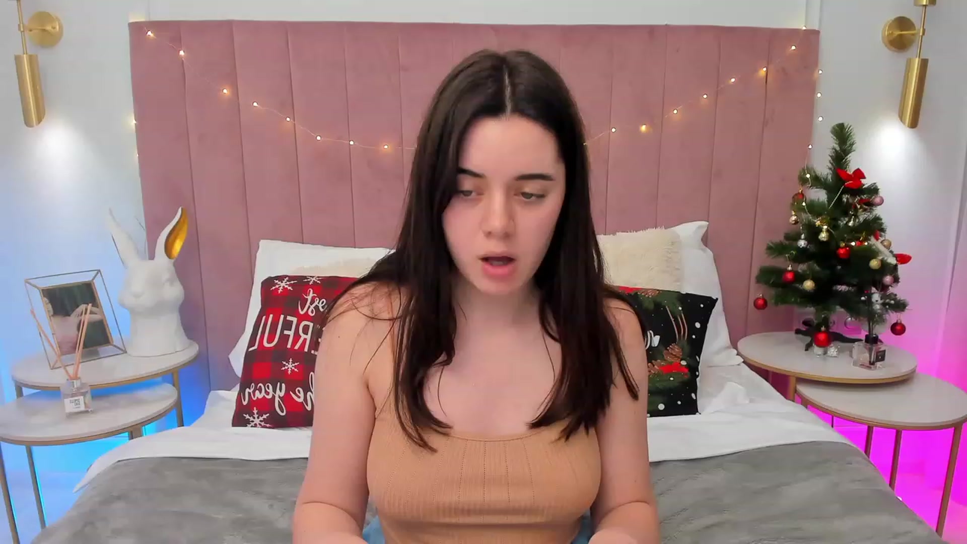 Gallery image thumbnail from JeyEvans's myfreecams stream on, 12/30/2023, 19:58 image 4 of 20
