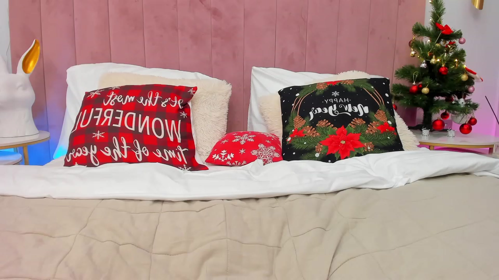 Gallery image thumbnail from JeyEvans's myfreecams stream on, 01/14/2024, 19:54 image 17 of 20