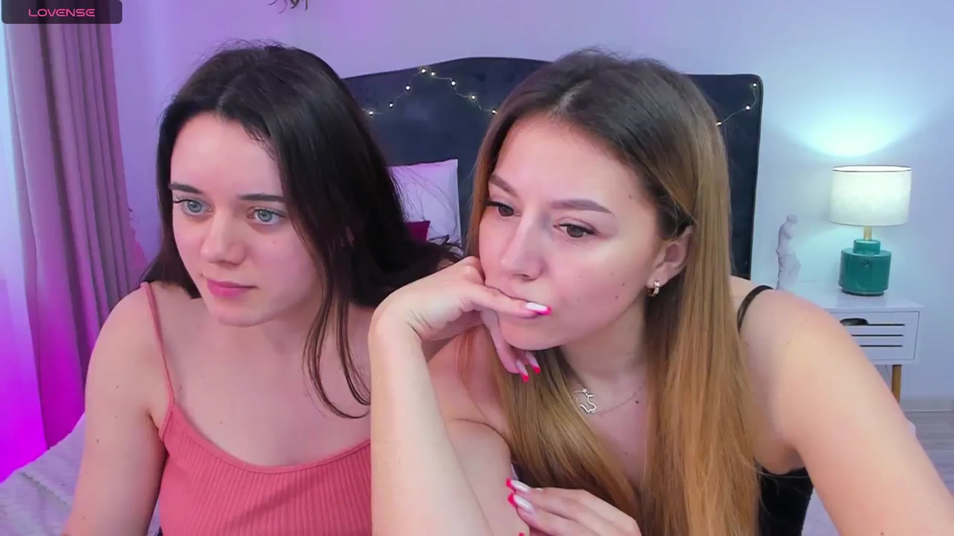 Gallery image thumbnail from JeyEvans's myfreecams stream on, 02/07/2024, 12:59 image 4 of 20