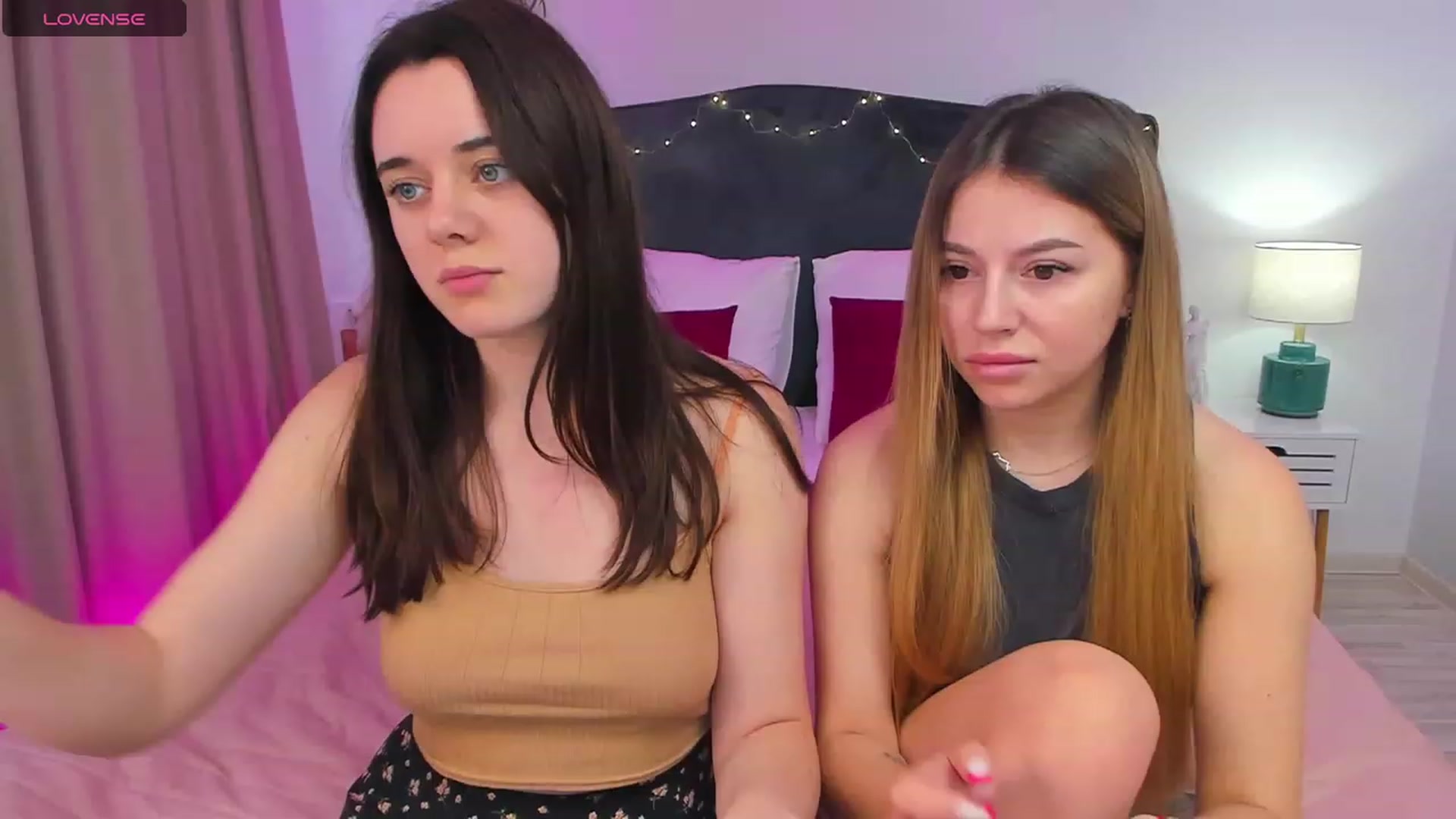 Gallery image thumbnail from JeyEvans's myfreecams stream on, 02/09/2024, 12:09 image 14 of 20