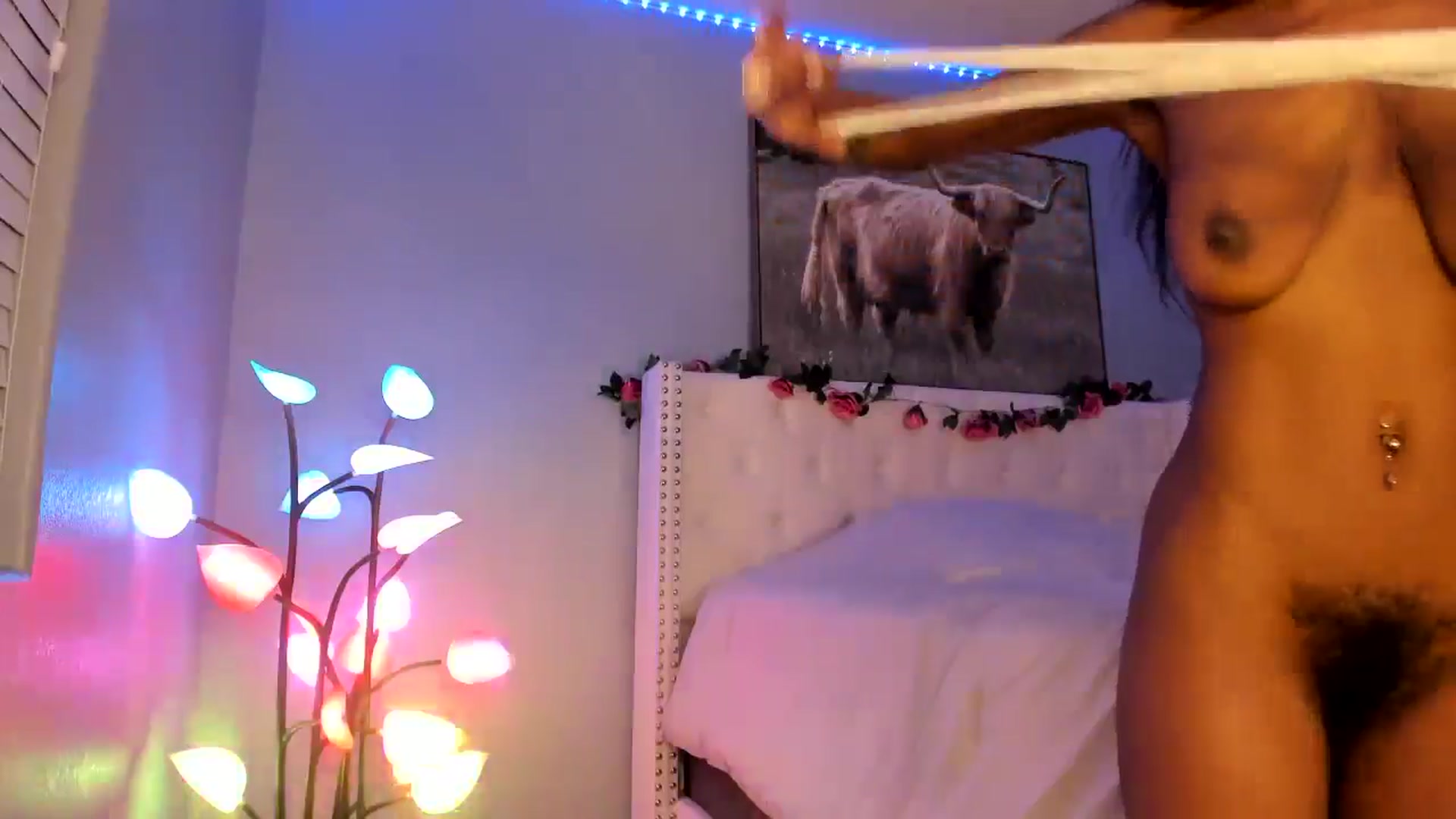 Gallery image thumbnail from JezabelVessir's myfreecams stream on, 05/15/2024, 05:08 image 2 of 20