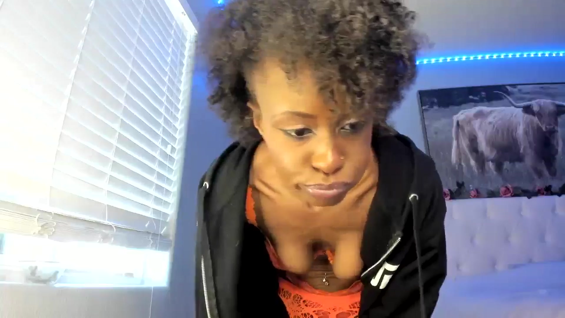 Gallery image thumbnail from JezabelVessir's myfreecams stream on, 06/09/2024, 24:50 image 20 of 20