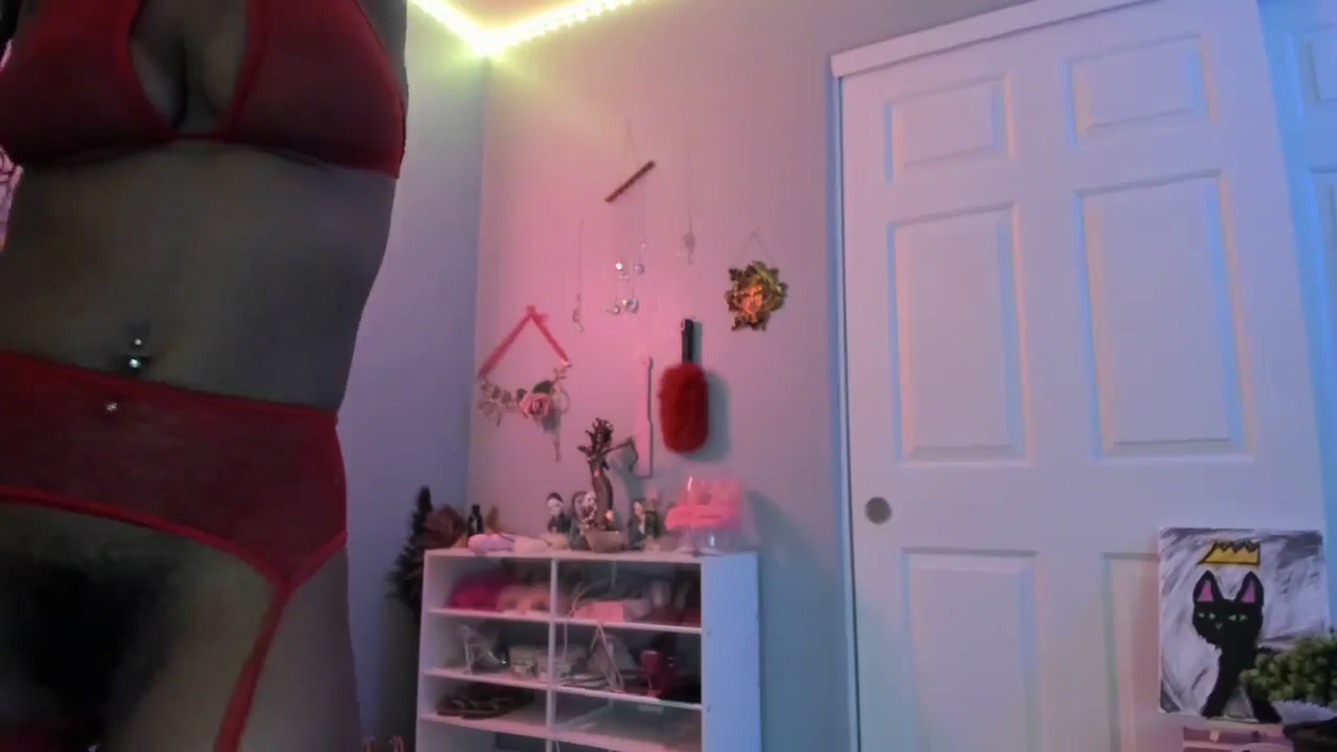 Gallery image thumbnail from JezabelVessir's myfreecams stream on, 08/27/2024, 07:26 image 12 of 20