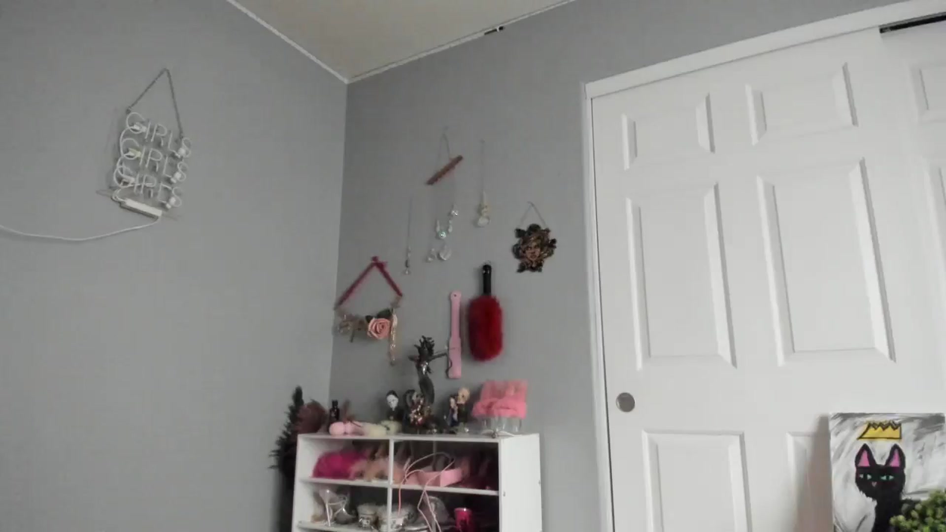 Gallery image thumbnail from JezabelVessir's myfreecams stream on, 08/27/2024, 20:21 image 10 of 20