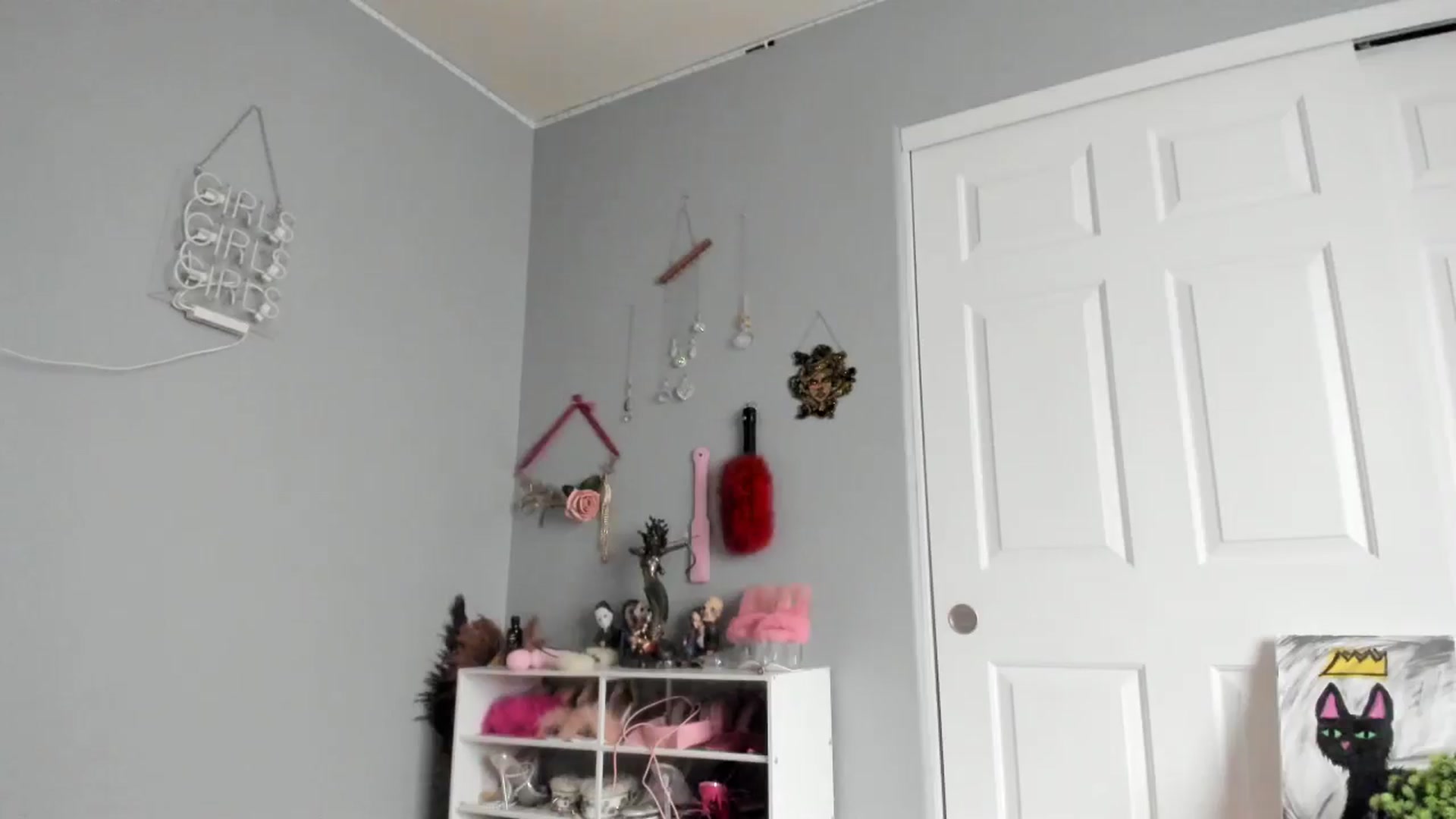 Gallery image thumbnail from JezabelVessir's myfreecams stream on, 08/27/2024, 20:21 image 19 of 20