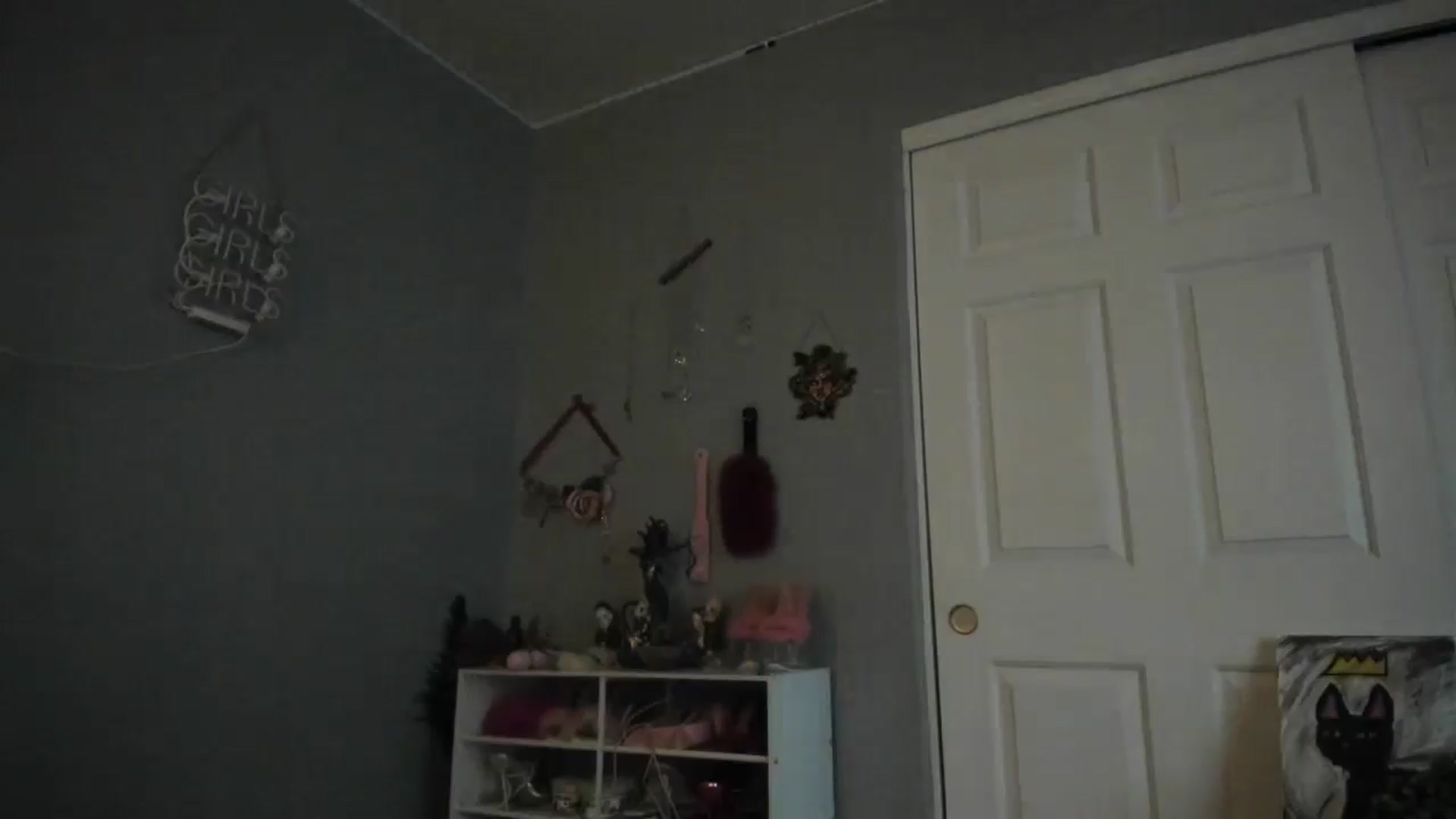 Gallery image thumbnail from JezabelVessir's myfreecams stream on, 08/27/2024, 20:21 image 5 of 20