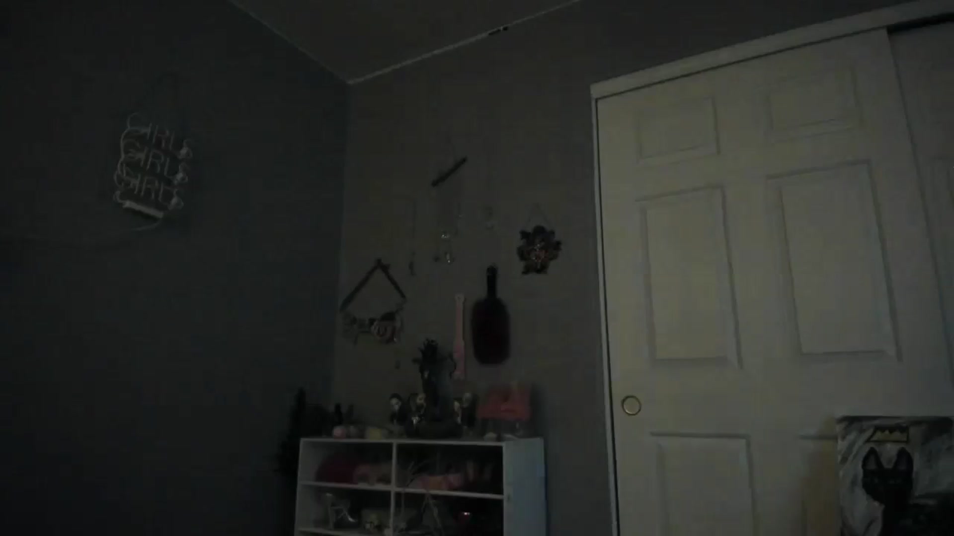 Gallery image thumbnail from JezabelVessir's myfreecams stream on, 08/27/2024, 20:21 image 4 of 20