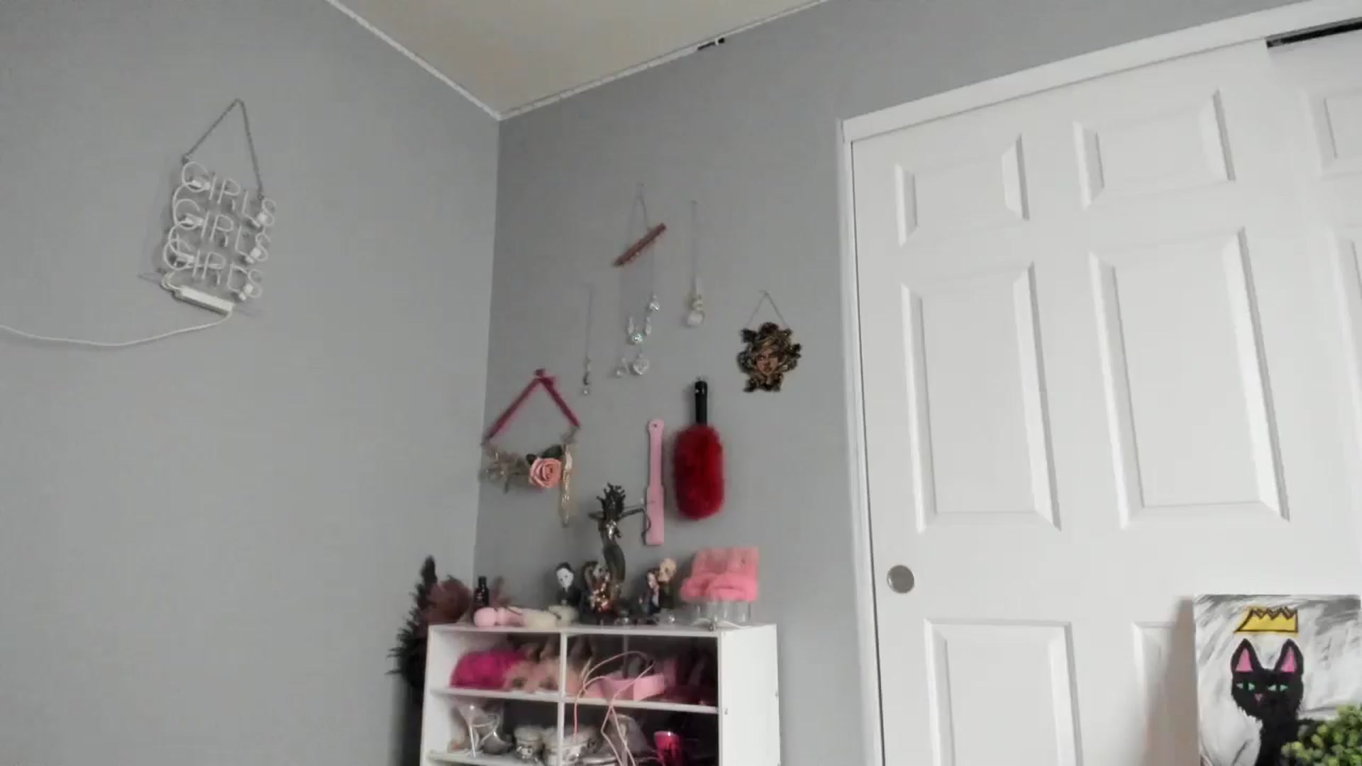 Gallery image thumbnail from JezabelVessir's myfreecams stream on, 08/27/2024, 20:21 image 11 of 20