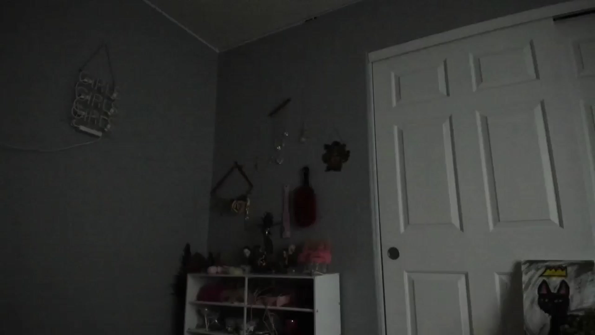 Gallery image thumbnail from JezabelVessir's myfreecams stream on, 08/27/2024, 20:21 image 7 of 20