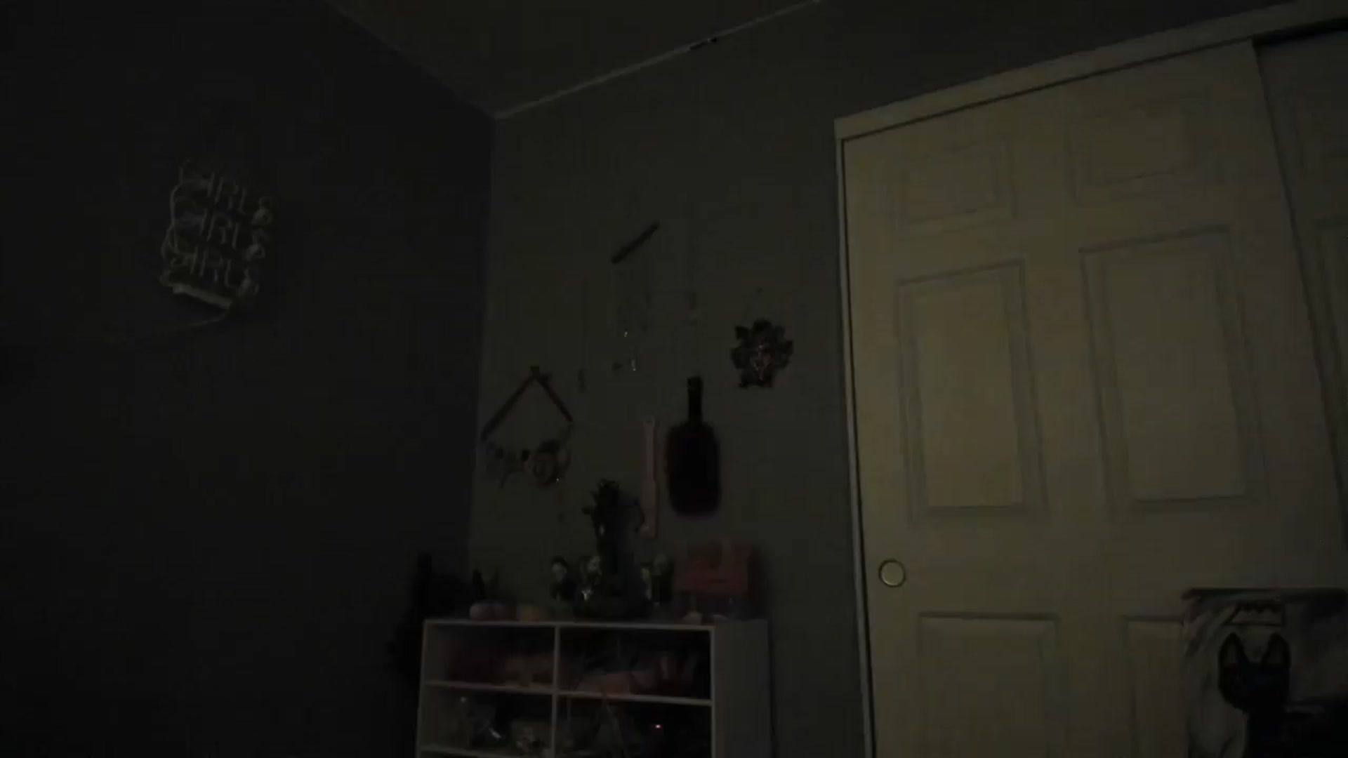 Gallery image thumbnail from JezabelVessir's myfreecams stream on, 08/27/2024, 20:21 image 3 of 20