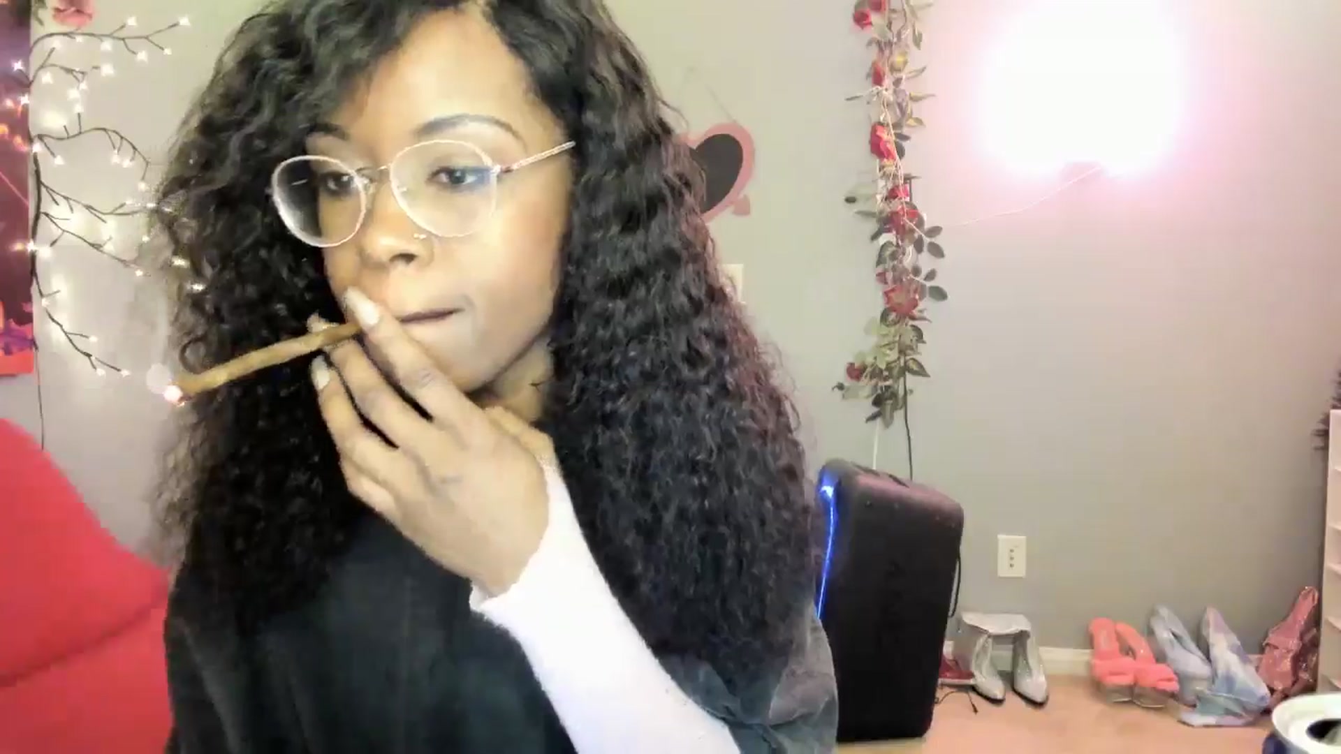 Gallery image thumbnail from JezabelVessir's myfreecams stream on, 12/31/2024, 07:53 image 19 of 20